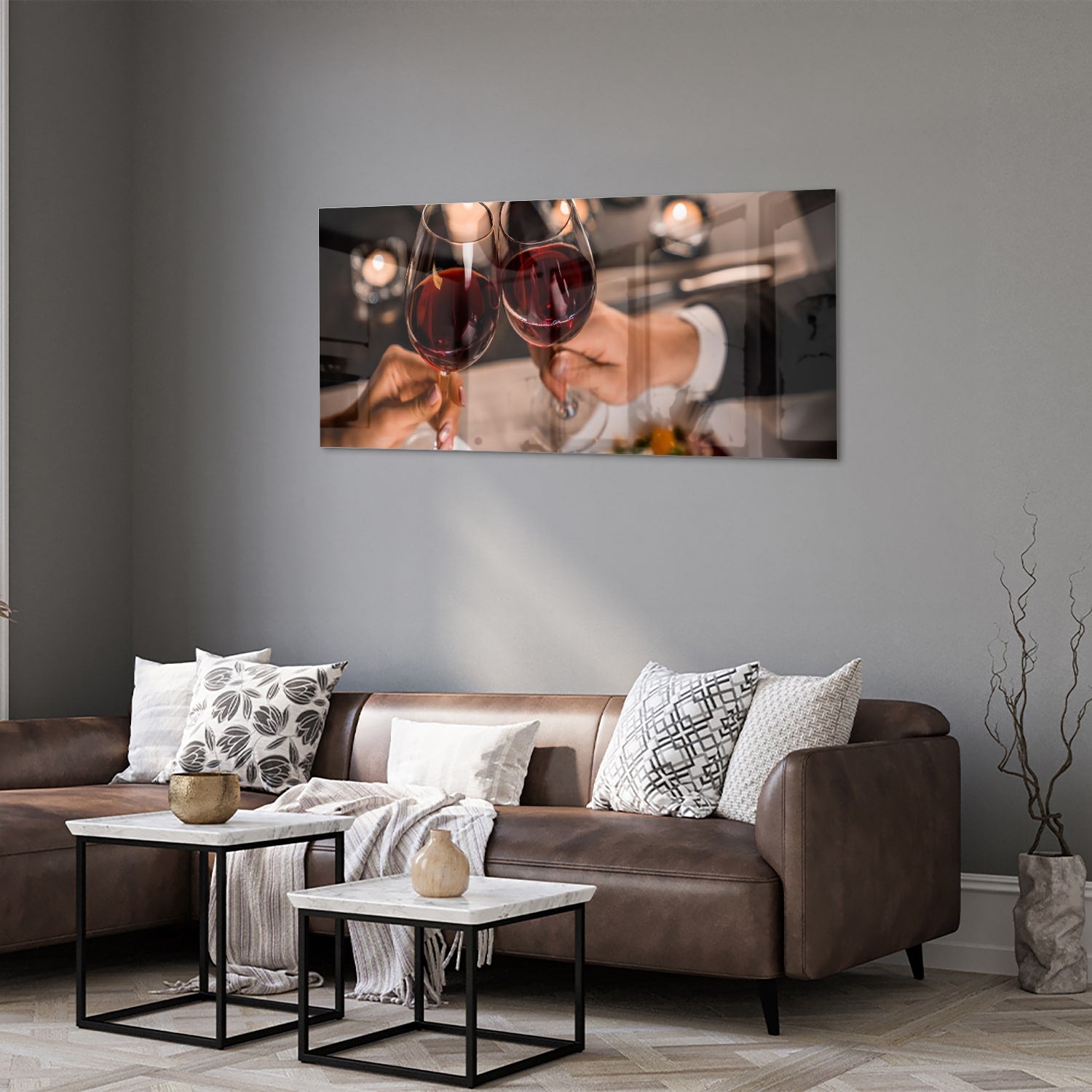 Glasbild – Prost mit einem Glas Rotwein – Glasbild aus Sicherheitsglas, Größe 40x40_rond