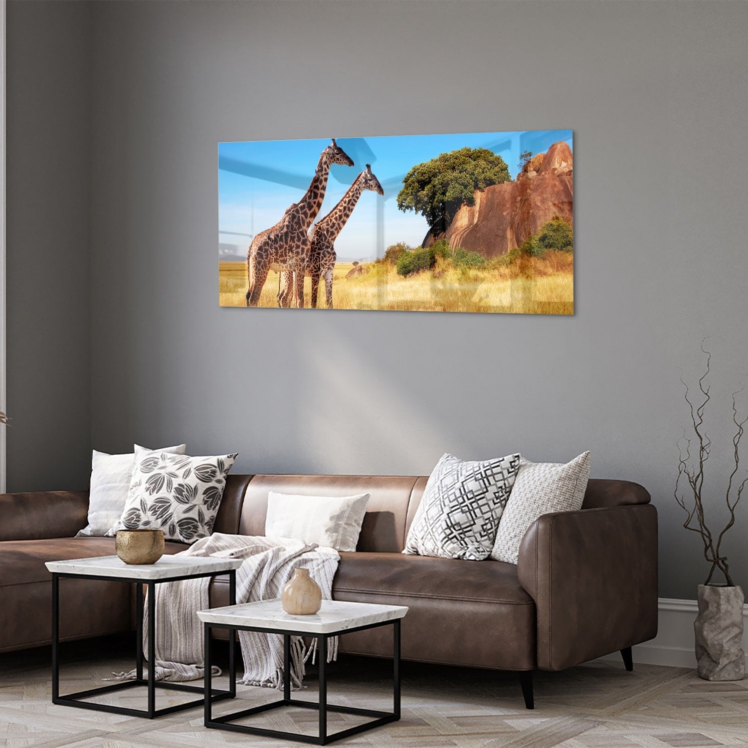 Glasbild mit zwei Giraffen in der afrikanischen Landschaft – Glasbild aus Sicherheitsglas, Größe 40x40_rond