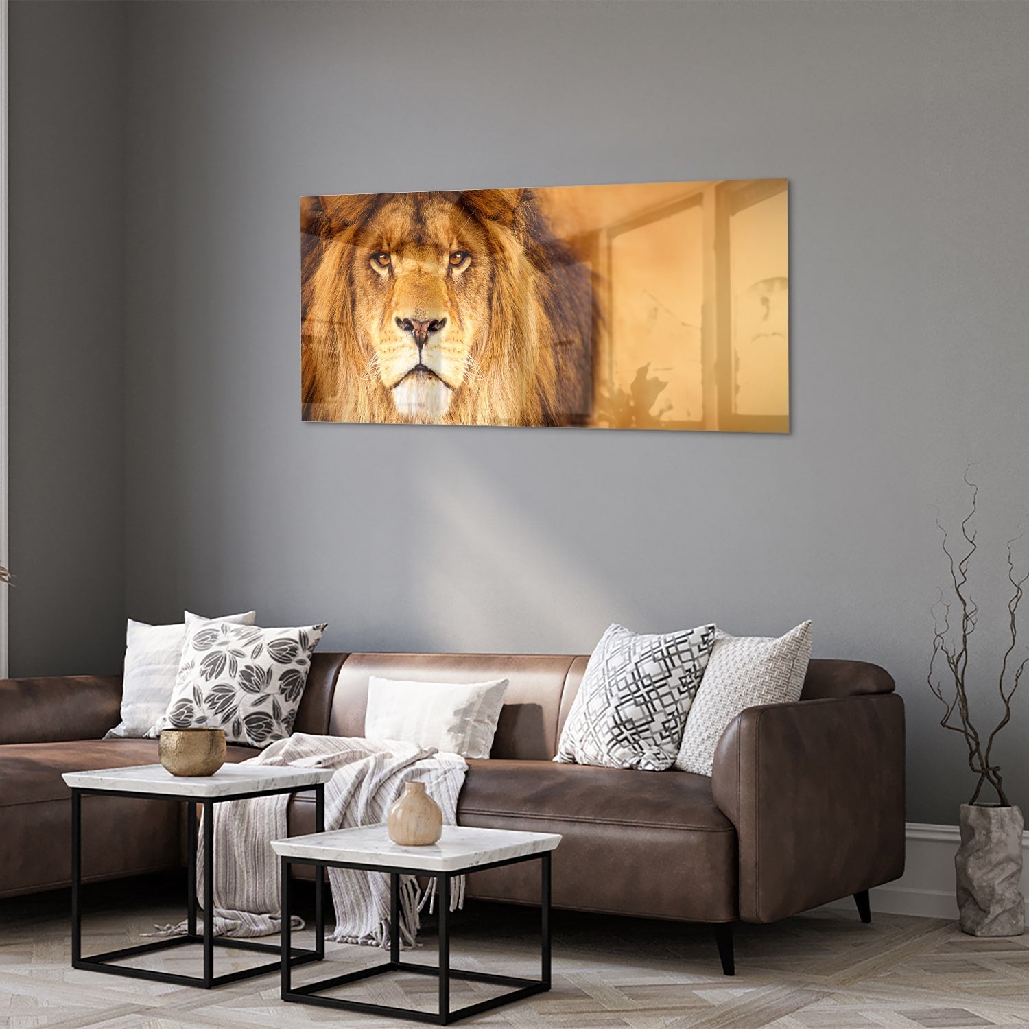 Glasbild mit majestätischem Löwen für Ihr Interieur – Glasbild aus Sicherheitsglas, Größe 40x40_rond