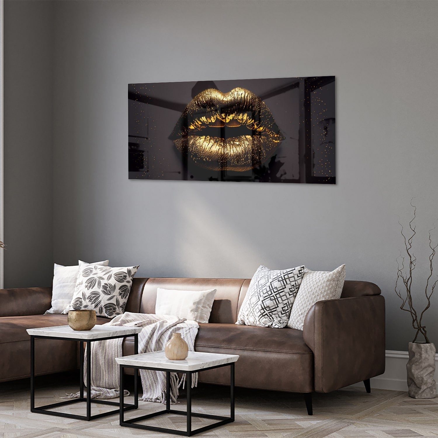 Goldenen Lippen Glasbild für ein Luxe Interieur als moderne Glas-Wanddekoration aus 4 mm Sicherheitsglas