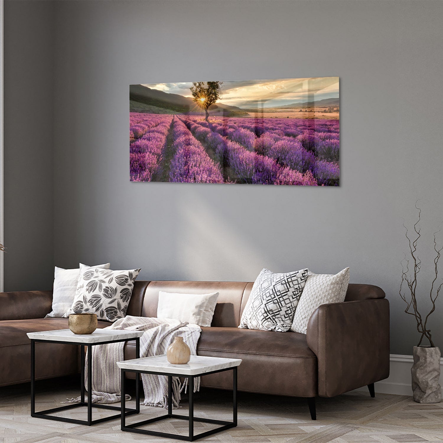 Glasbild mit violetten Lavendelfeldern bei Sonnenuntergang – Glasbild aus Sicherheitsglas, Größe 40x40_rond