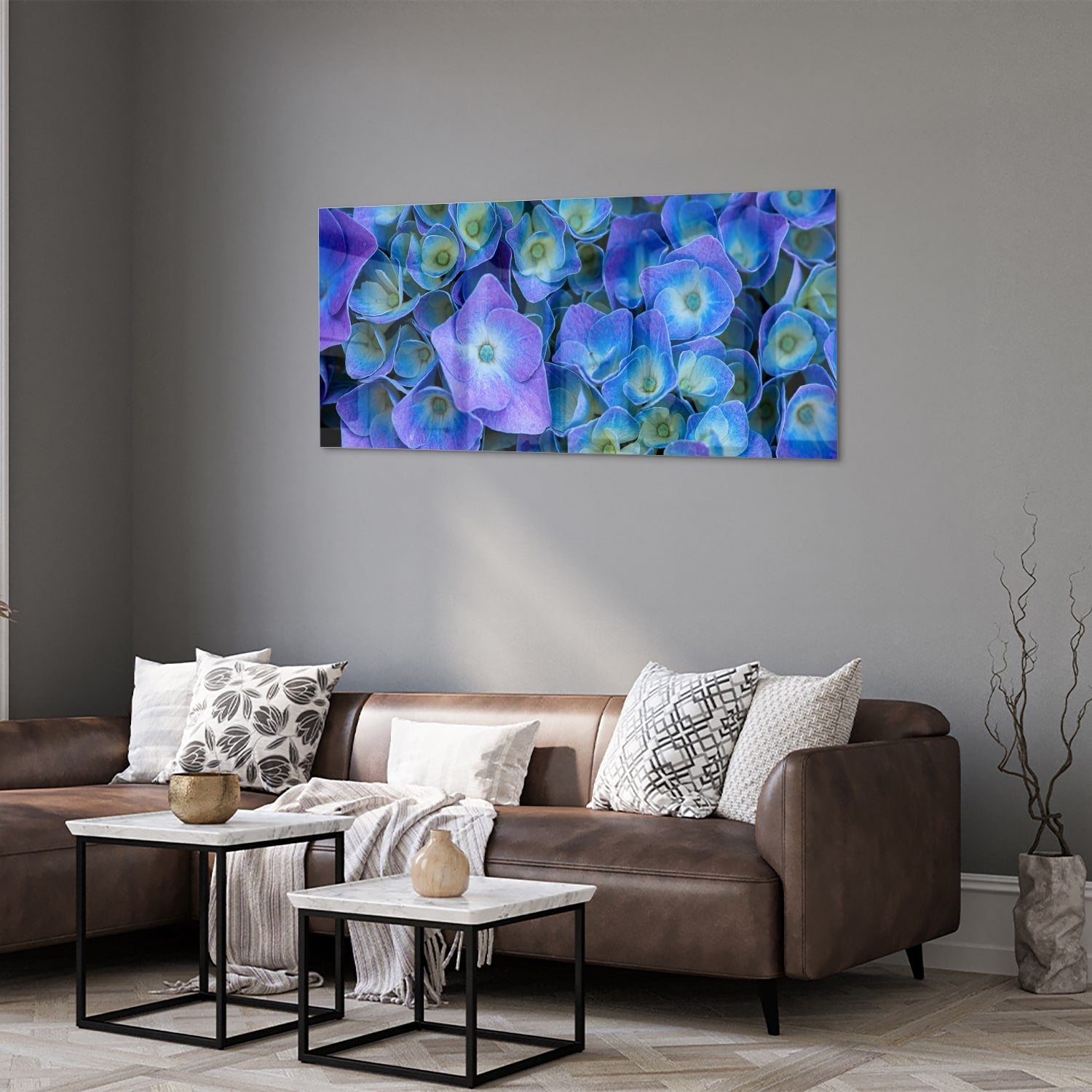 Farbenfrohes Glasbild mit blauen Blumen – Glasbild aus Sicherheitsglas, Größe 40x40_rond