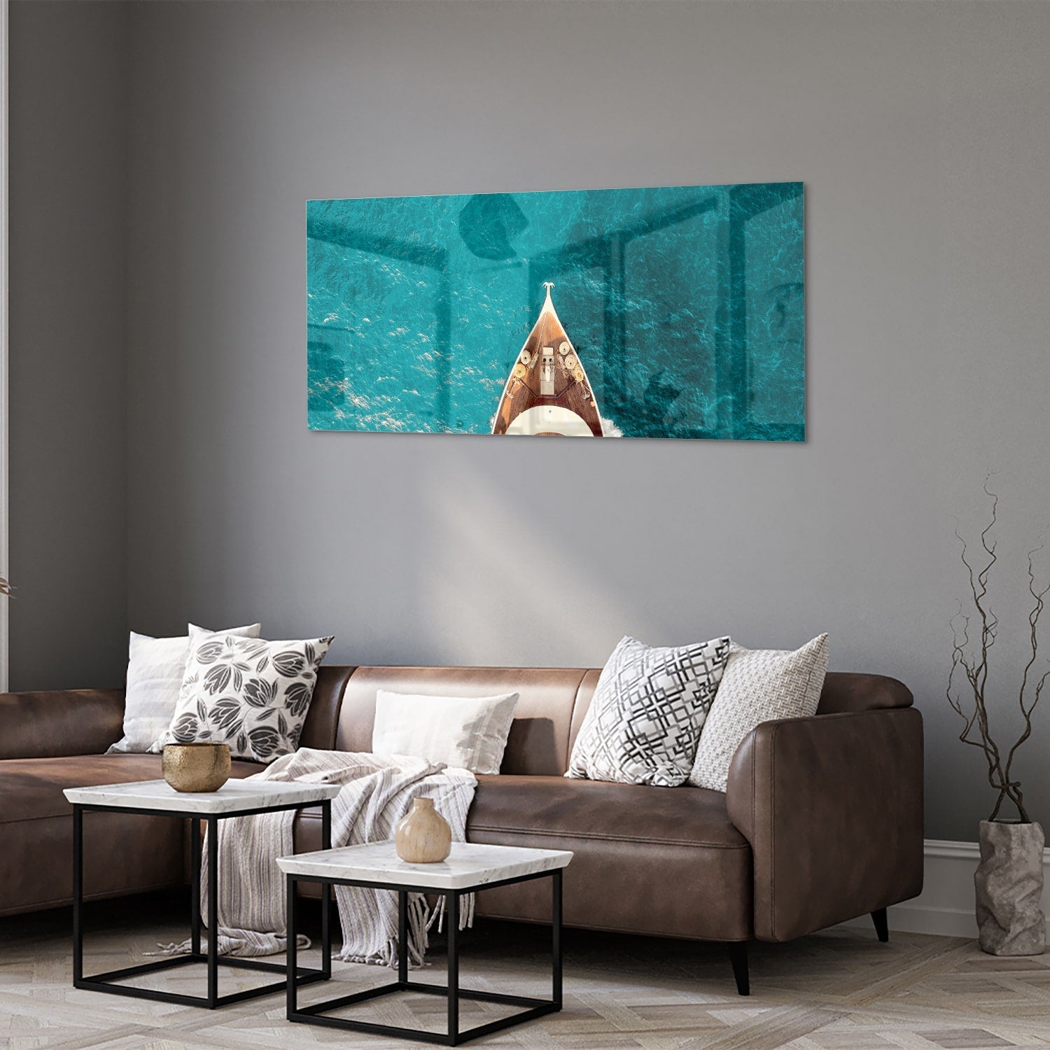 Glasbild mit einem Boot über Wasser – Glasbild aus Sicherheitsglas, Größe 40x40_rond
