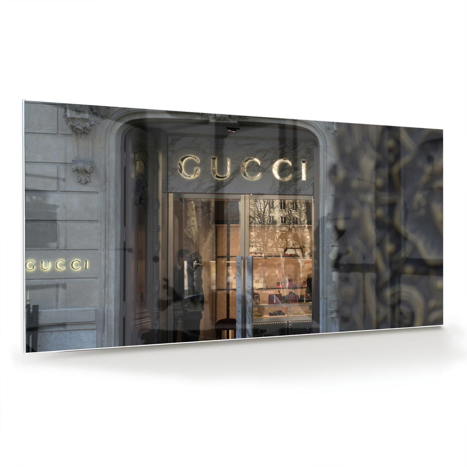Stilvolles Glasbild mit Gucci-Schaufenster – Glasbild aus Sicherheitsglas, Größe 70x70_rond