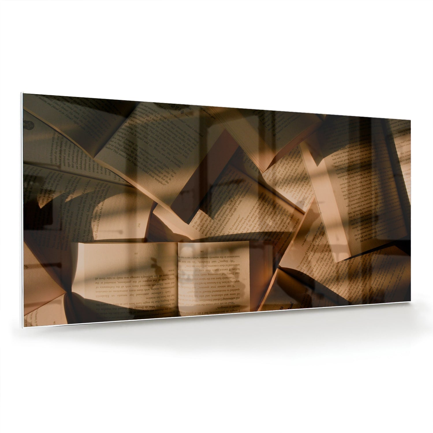 Glazen schilderij met abstracte vormen in moderne woonkamer