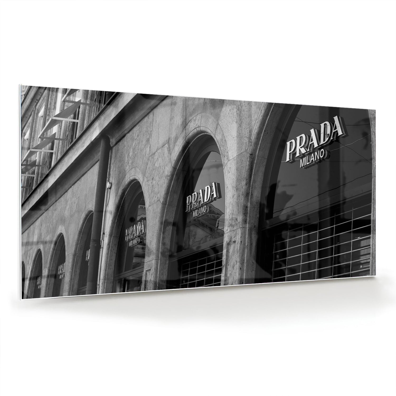 Elegantes Glasbild mit Prada-Schaufenster – Glasbild aus Sicherheitsglas, Größe 70x70_rond