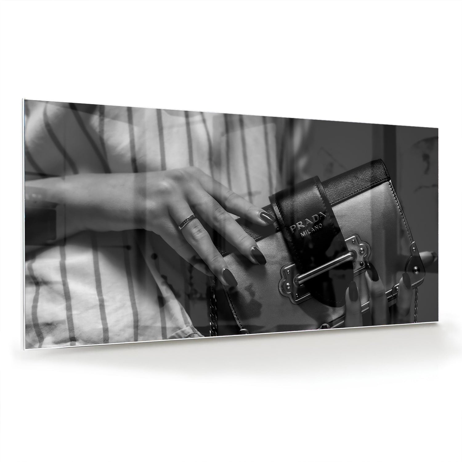 Elegantes Glasbild mit luxuriösen Accessoires – Glasbild aus Sicherheitsglas, Größe 70x70_rond