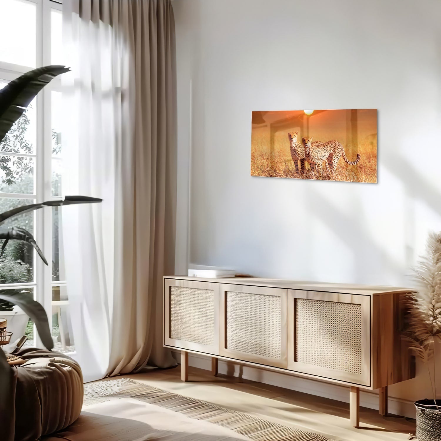 Elegantes Glasbild mit Geparden in der Natur – Glasbild aus Sicherheitsglas, Größe 100x50
