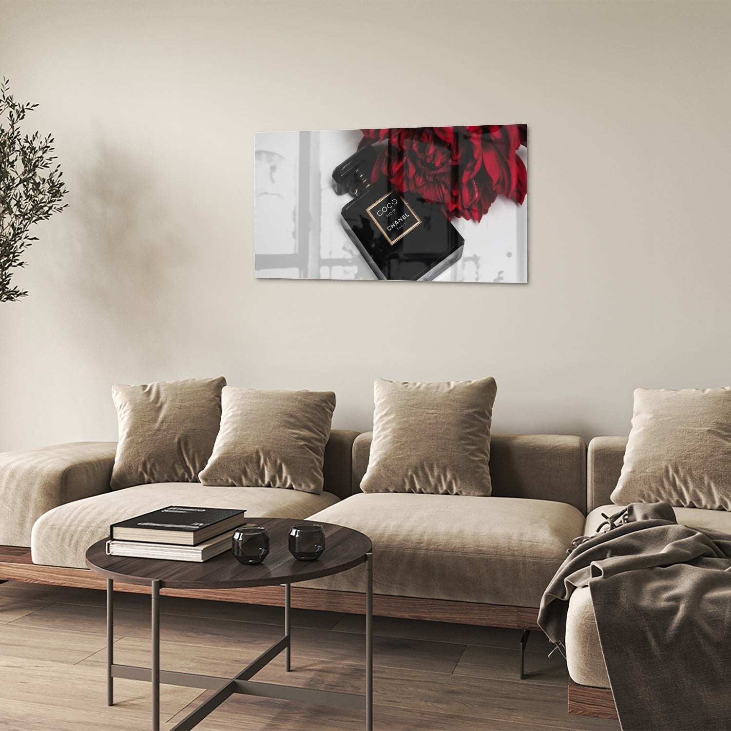 Elegantes Glasbild mit Parfüm und roten Blumen – Glasbild aus Sicherheitsglas, Größe 100x60