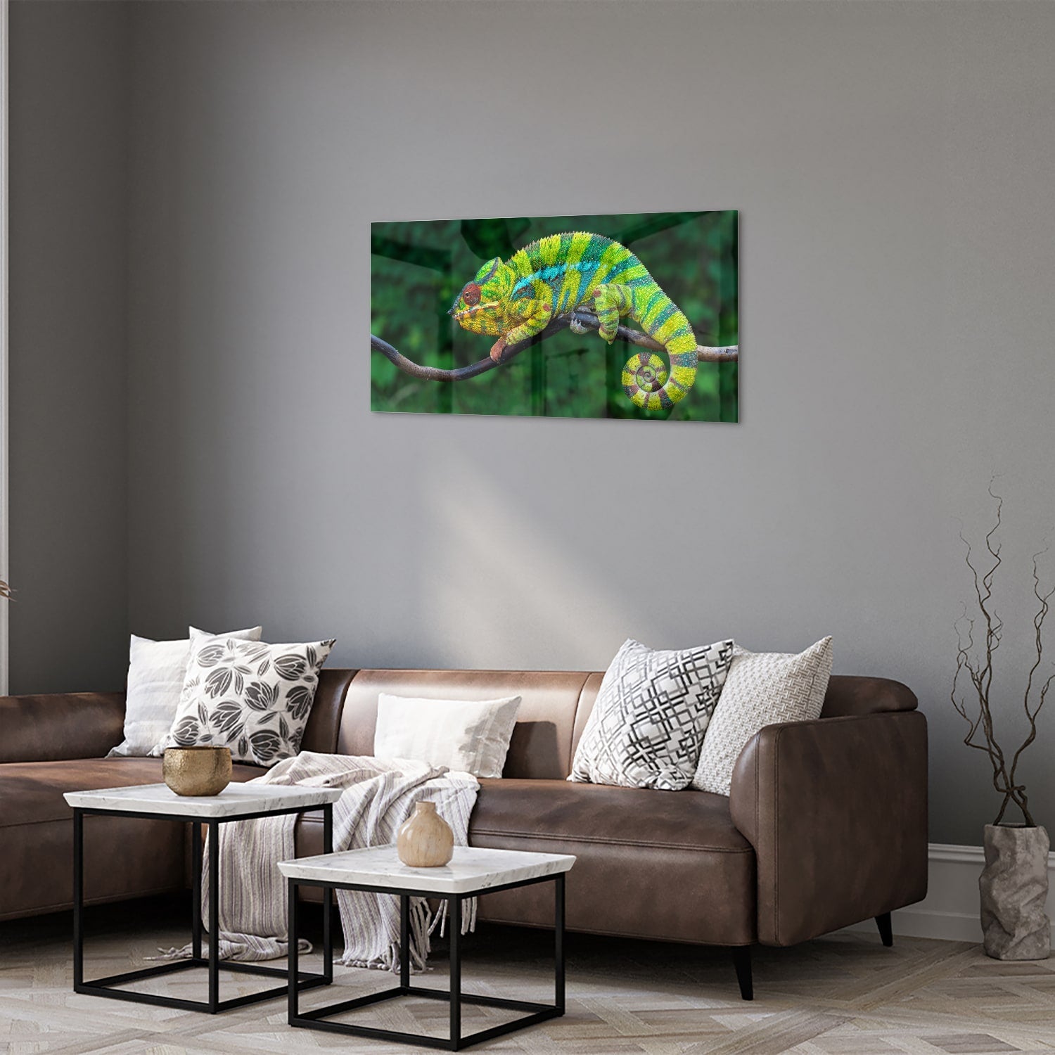 Farbenfrohes Glasbild mit einem Chamäleon – Glasbild aus Sicherheitsglas, Größe 125x50