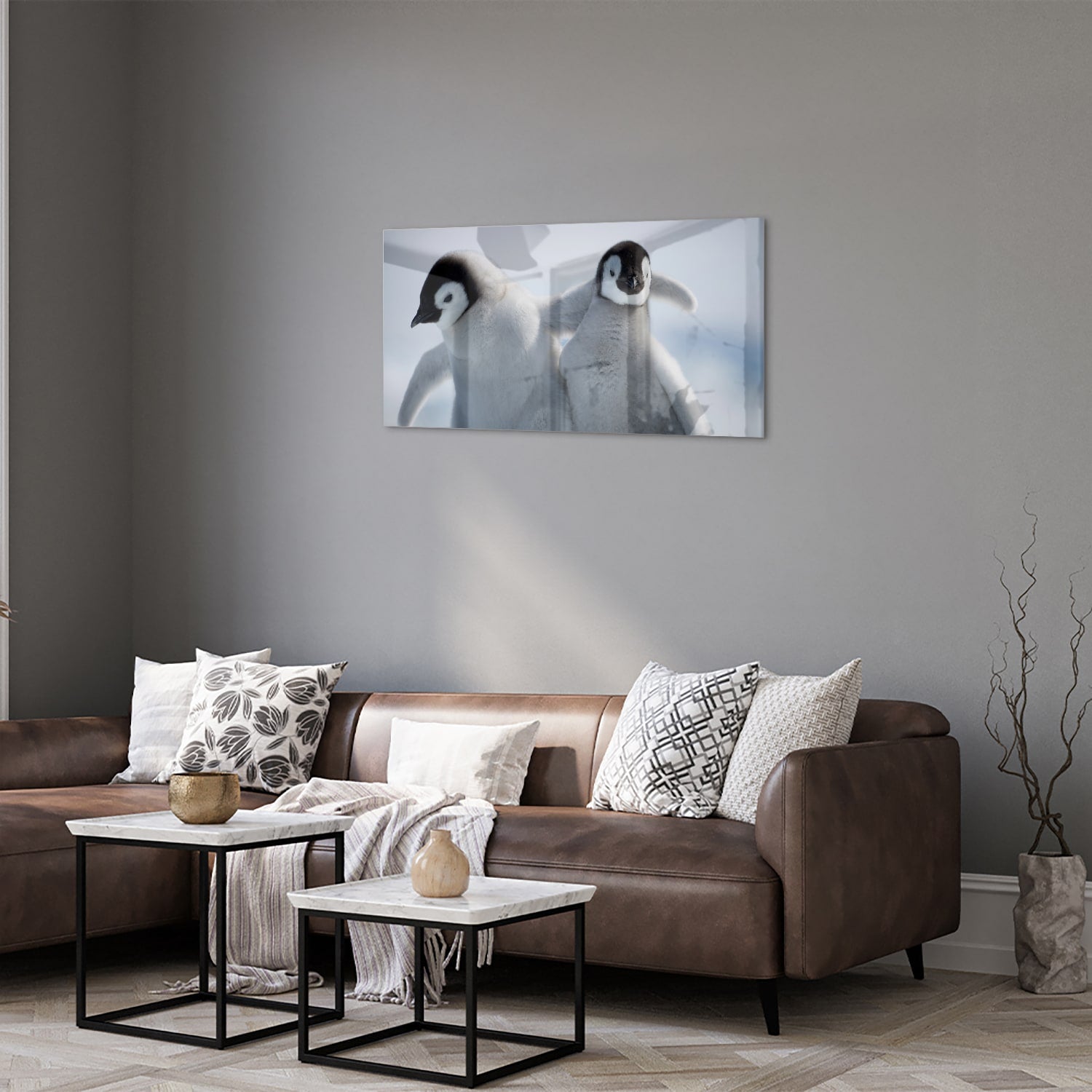 Glasbild mit zwei Pinguinen in winterlicher Atmosphäre – Glasbild aus Sicherheitsglas, Größe 125x50