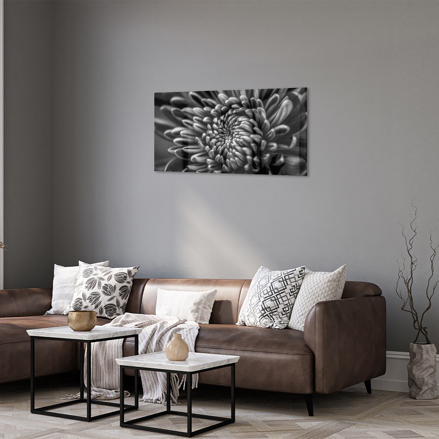 Schwarz-Weiß-Glasbild mit geschwungener Blume – Glasbild aus Sicherheitsglas, Größe 125x50