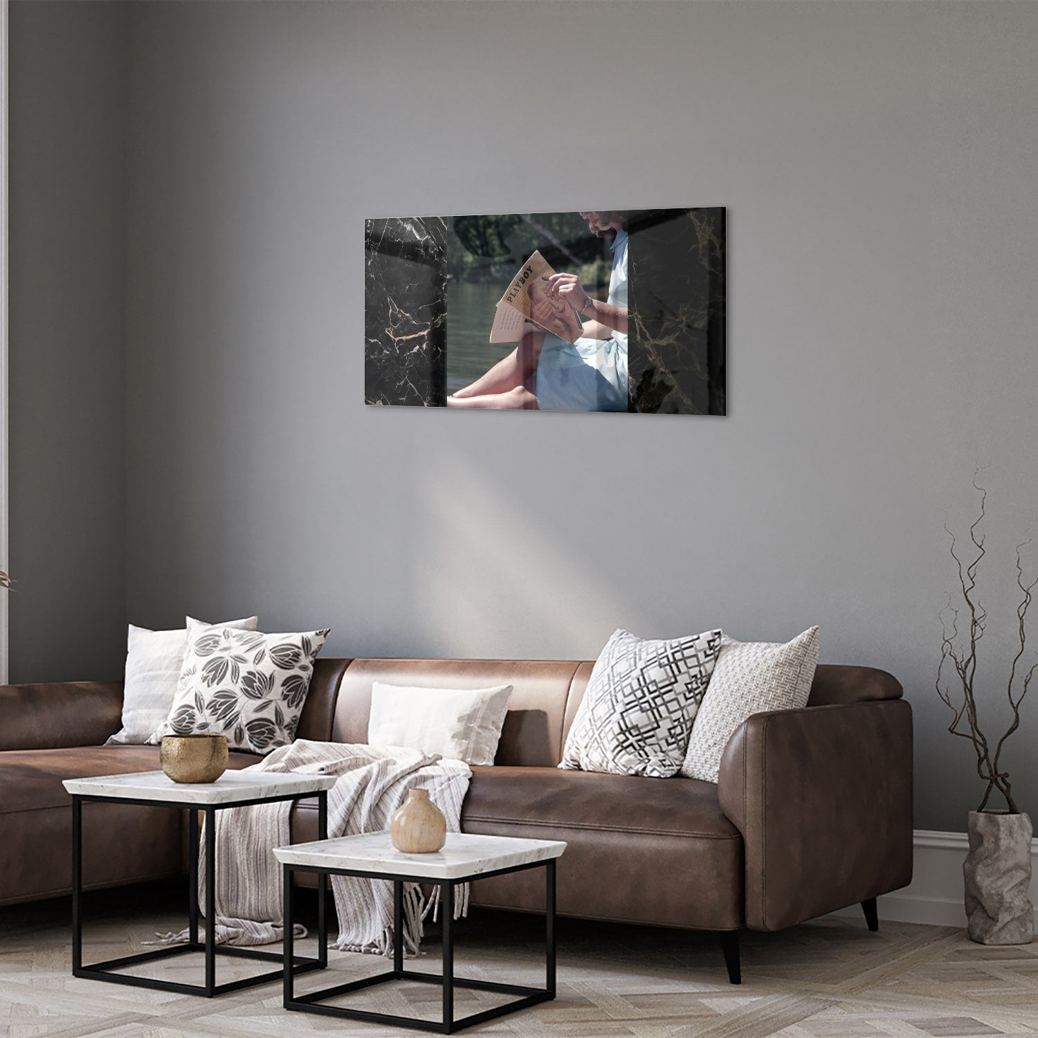 Ruhiges Glasbild mit Lesemoment am Wasser – Glasbild aus Sicherheitsglas, Größe 125x50