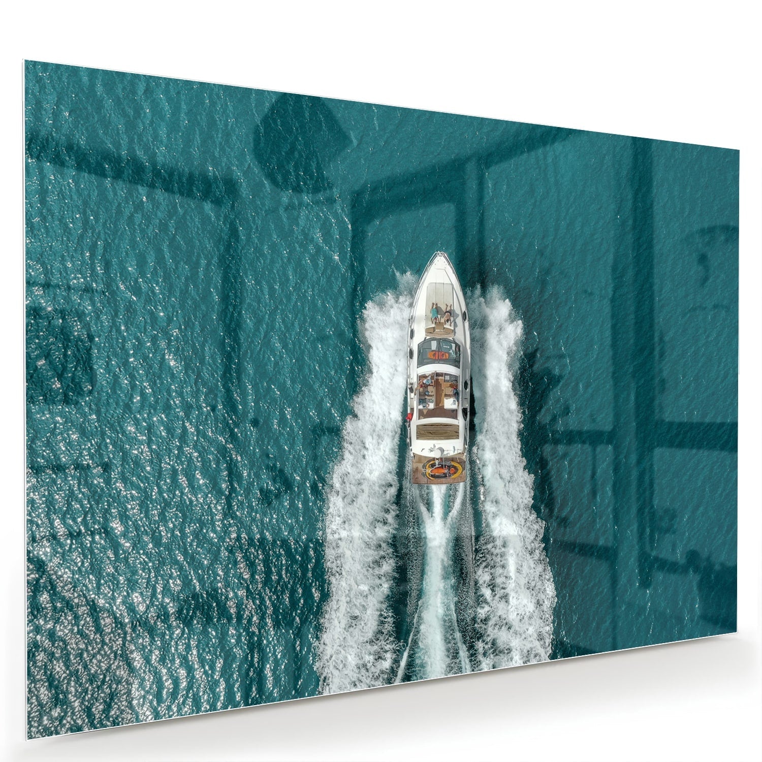 Glasbild mit einem Boot in türkisfarbenem Wasser – Glasbild aus Sicherheitsglas, Größe 60x40