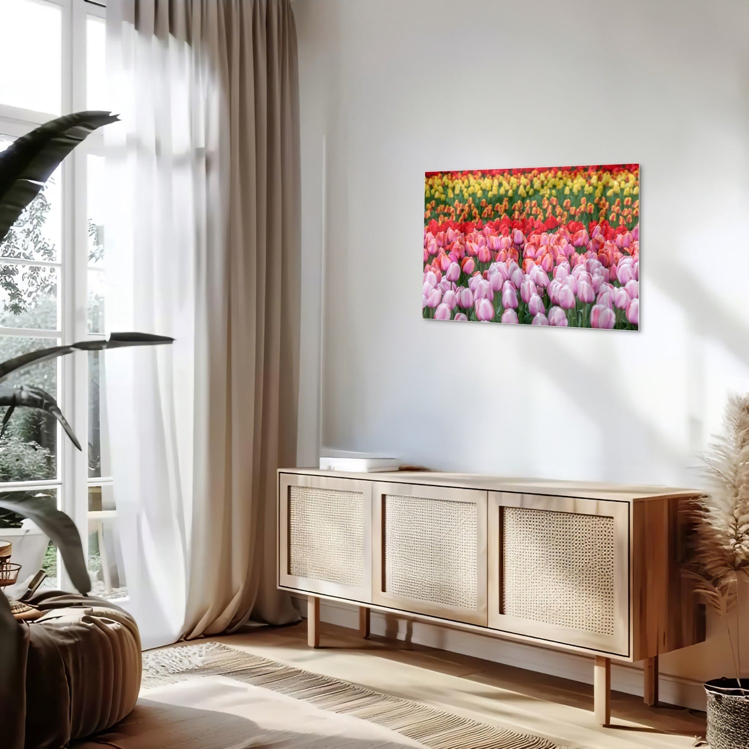 Glasbild mit farbenfrohen Tulpen in einem blühenden Garten – Glasbild aus Sicherheitsglas, Größe 80x30