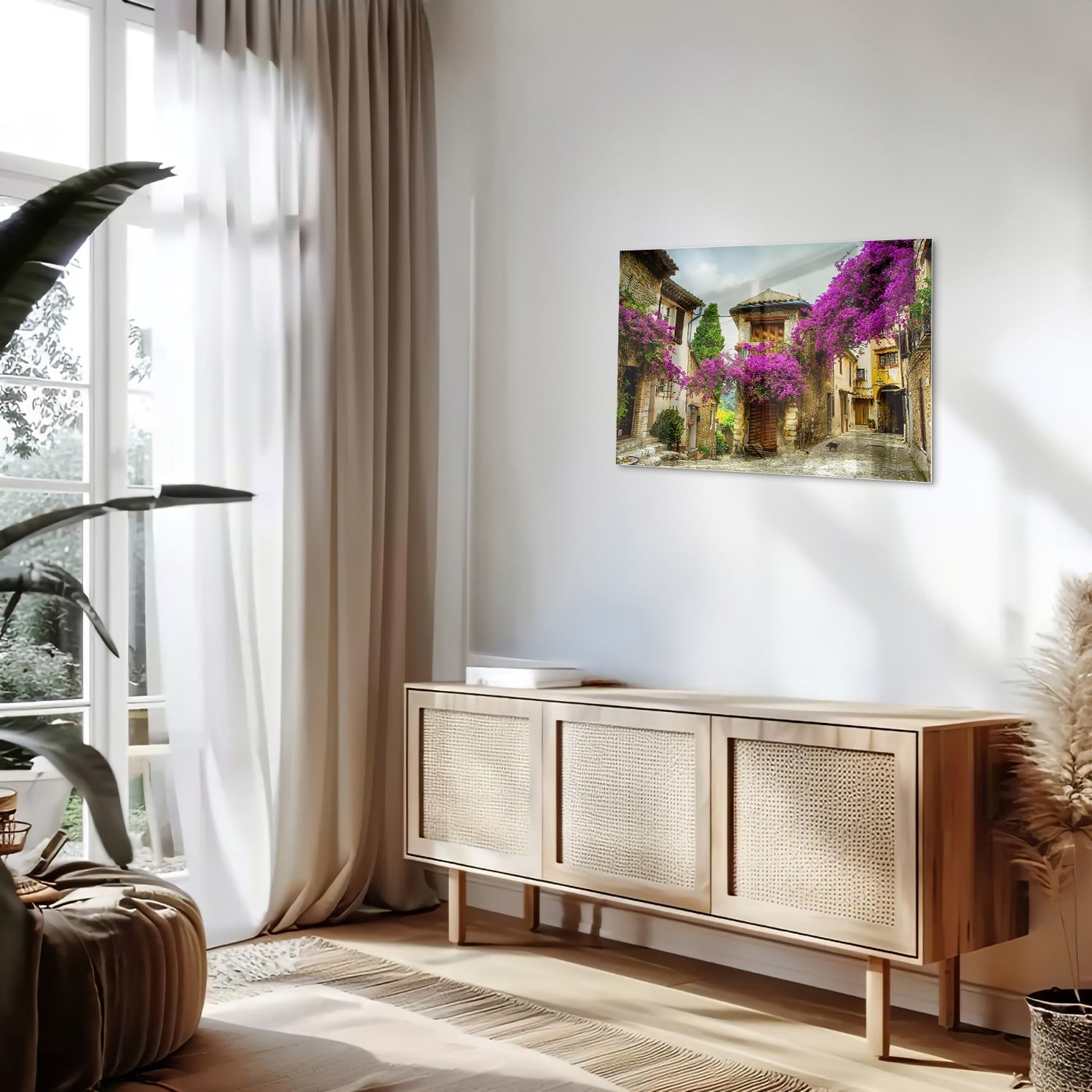 Glasbild mit stimmungsvoller Straßenansicht und violetten Blüten – Glasbild aus Sicherheitsglas, Größe 80x30