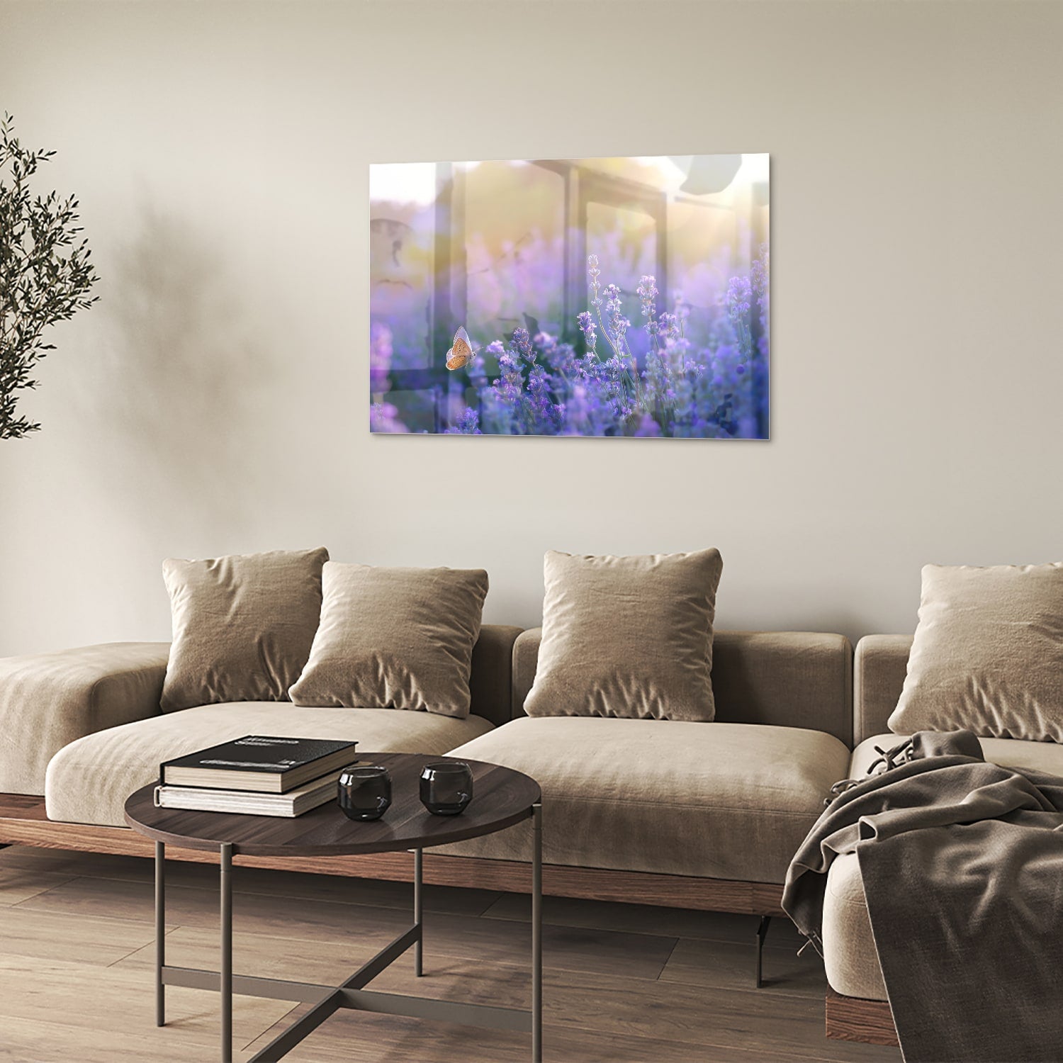 Glasbild mit violettem Lavendel und Schmetterling – Glasbild aus Sicherheitsglas, Größe 50x50