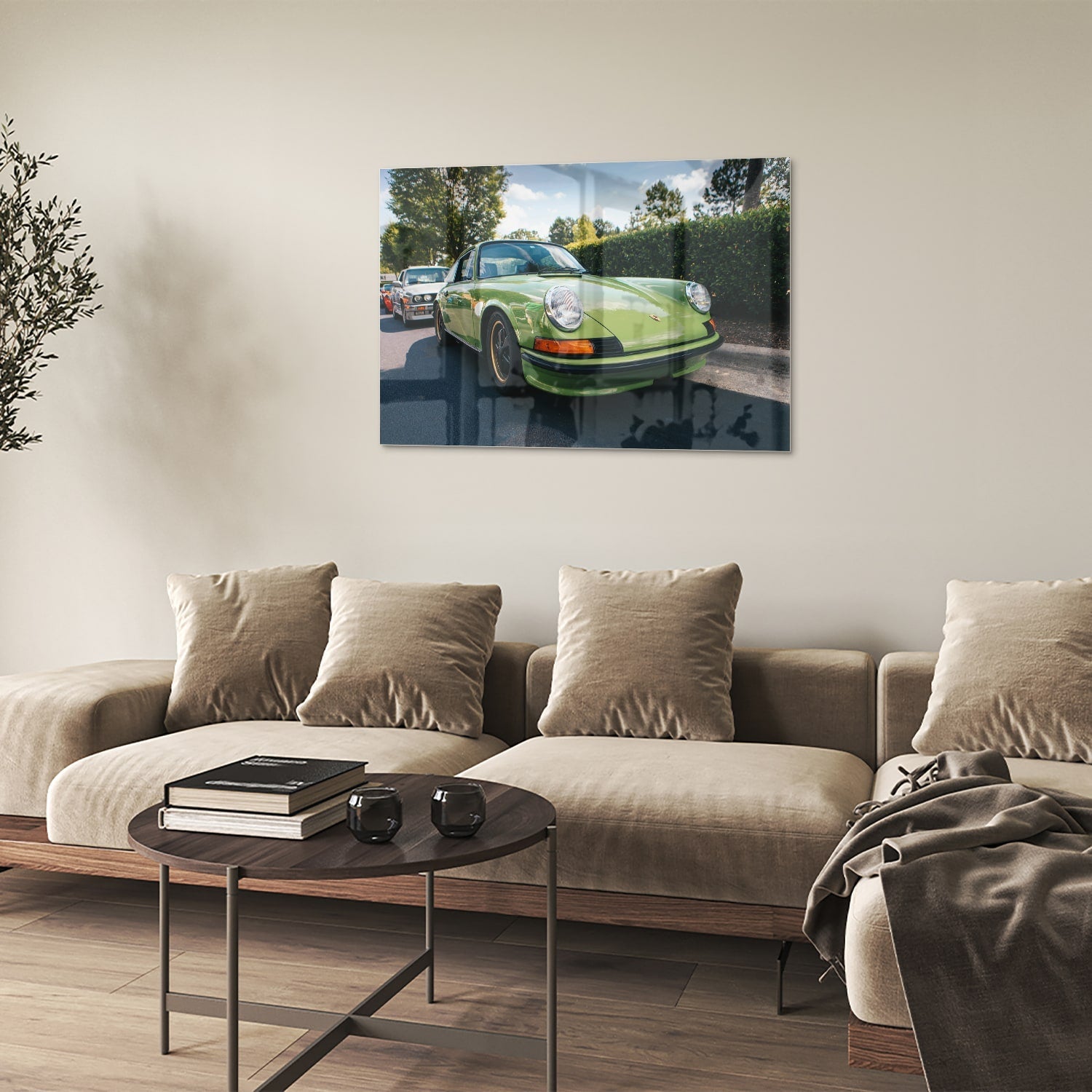 Glasbild mit einzigartigem grünen Porsche für moderne Innenräume – Glasbild aus Sicherheitsglas, Größe 50x50