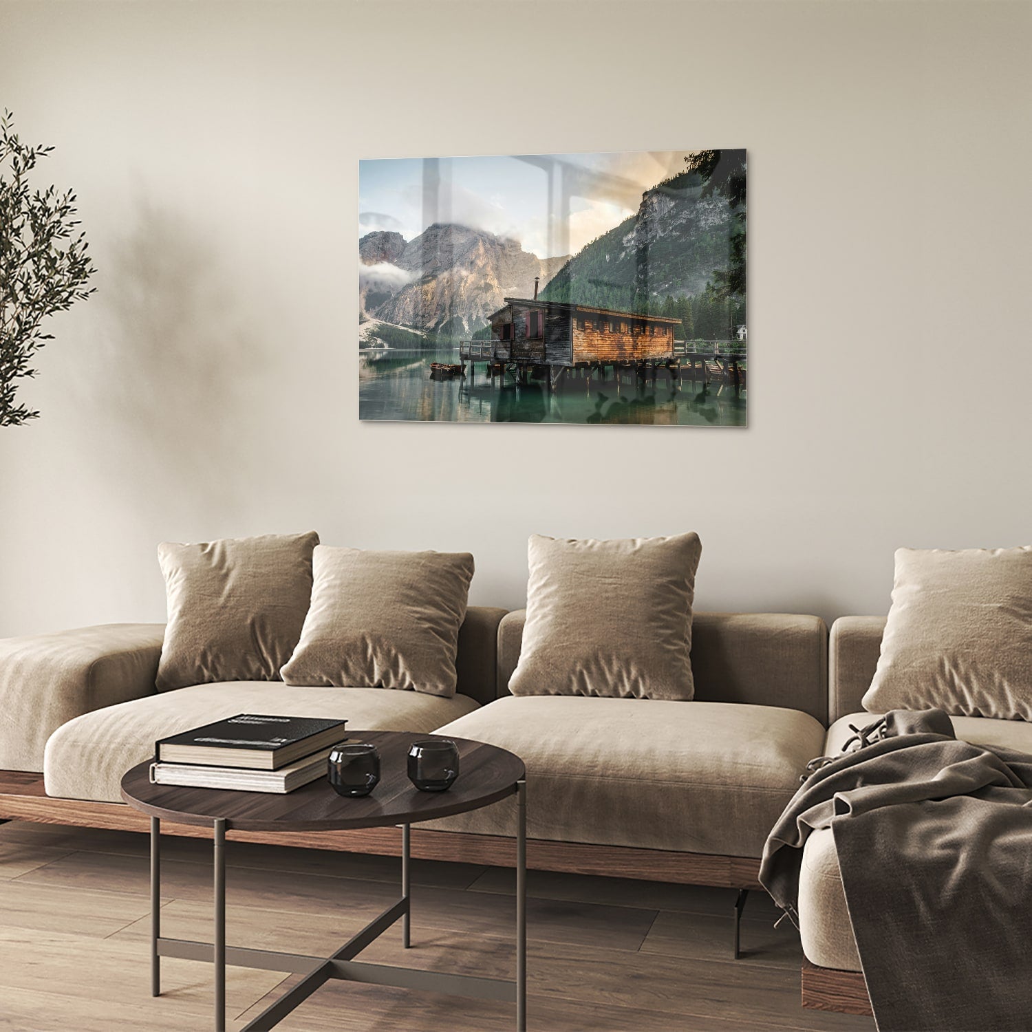 Bezauberndes Glasbild mit einer Berghütte – Glasbild aus Sicherheitsglas, Größe 50x50