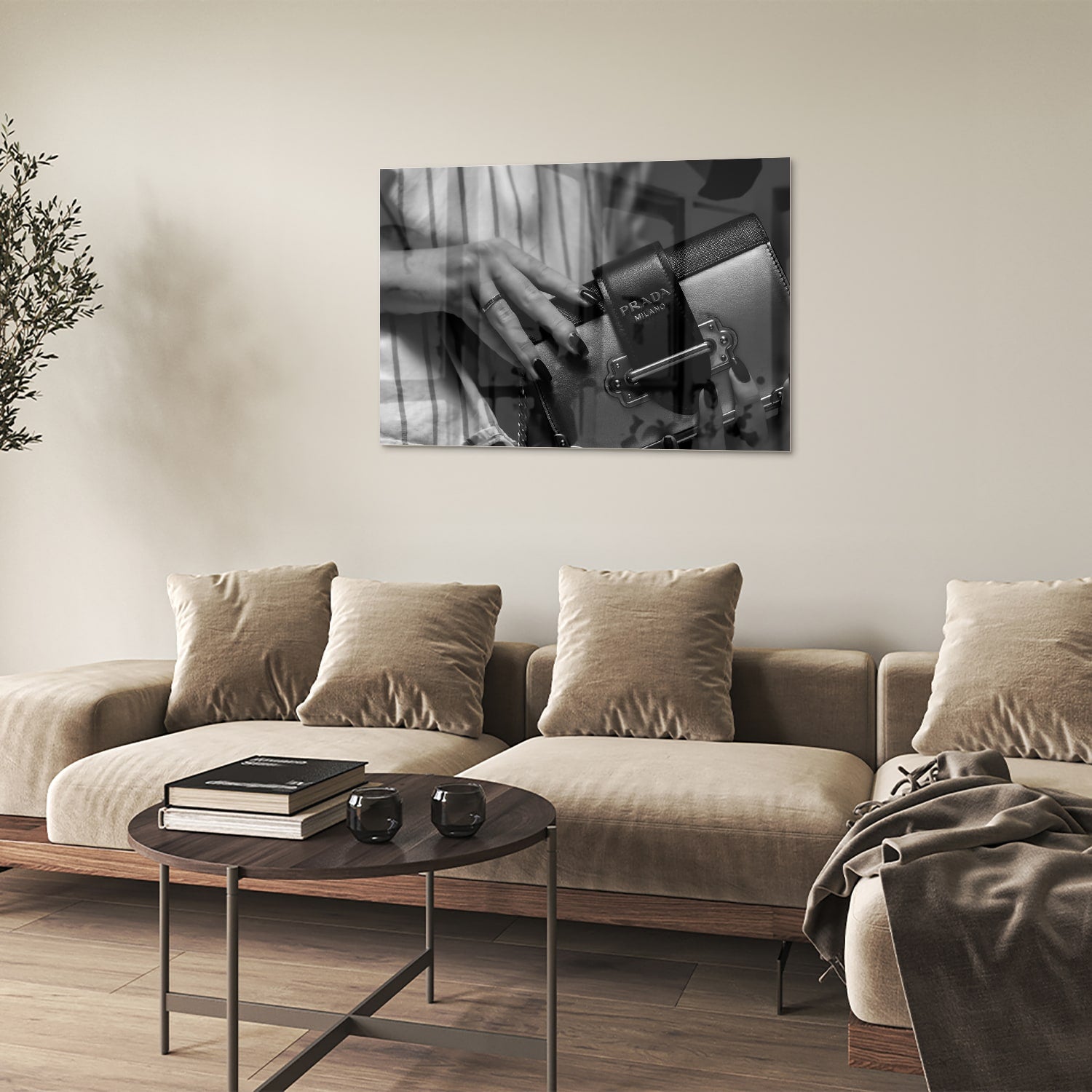 Elegantes Glasbild mit luxuriösen Accessoires – Glasbild aus Sicherheitsglas, Größe 50x50