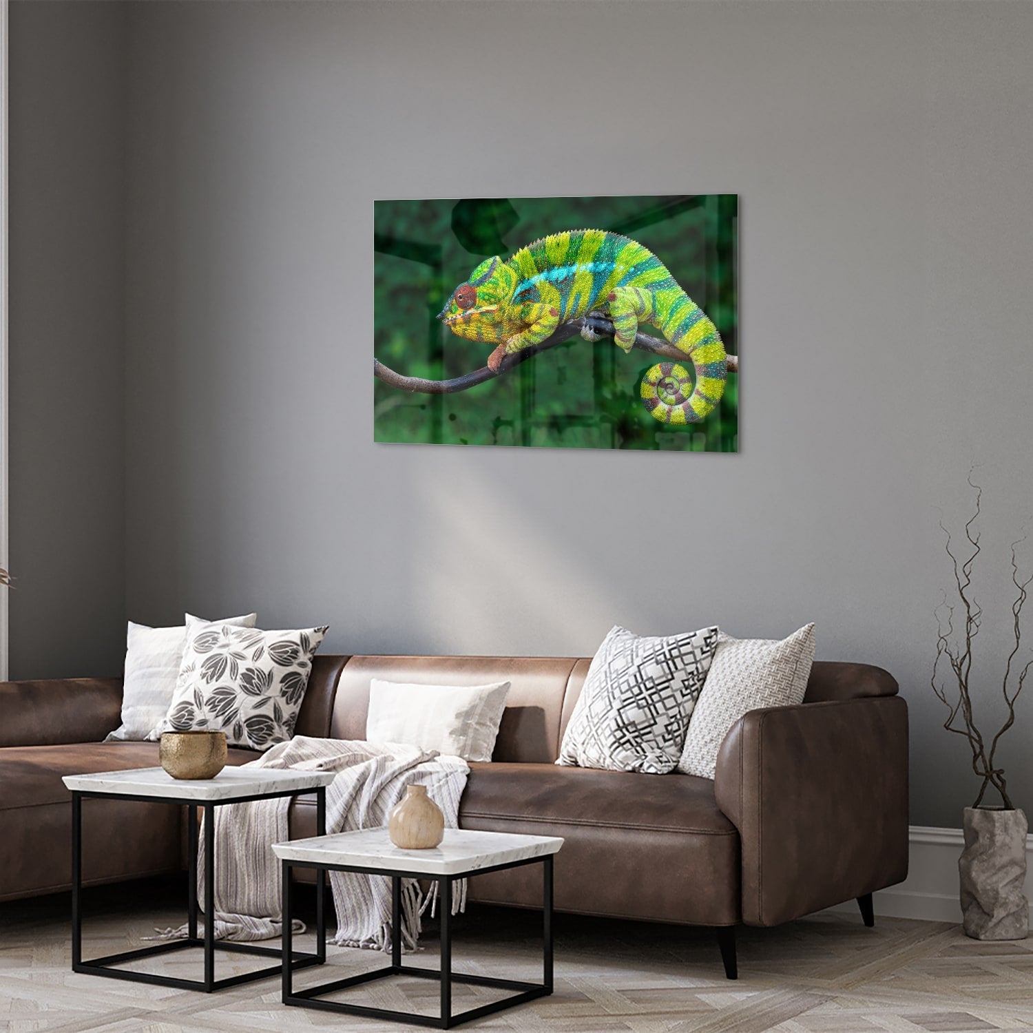 Farbenfrohes Glasbild mit einem Chamäleon – Glasbild aus Sicherheitsglas, Größe 50x50_rond