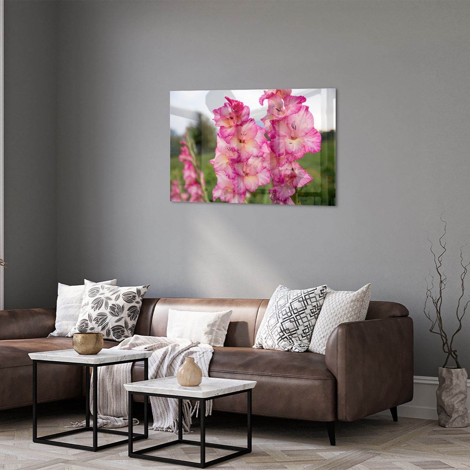 Glasbild Lenteflora: wunderschönes rosa Gladiolen auf Glas als moderne Glas-Wanddekoration aus 4 mm Sicherheitsglas