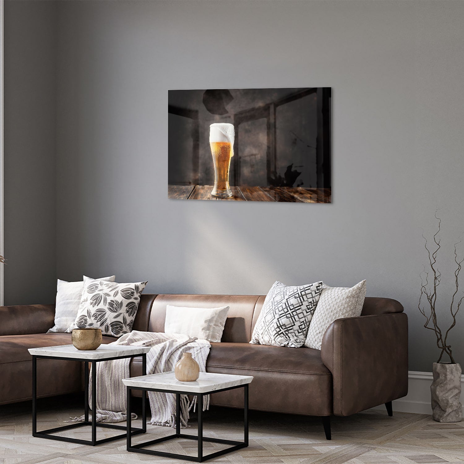 Stilvolles Glasbild mit einem Bier – Glasbild aus Sicherheitsglas, Größe 50x50_rond