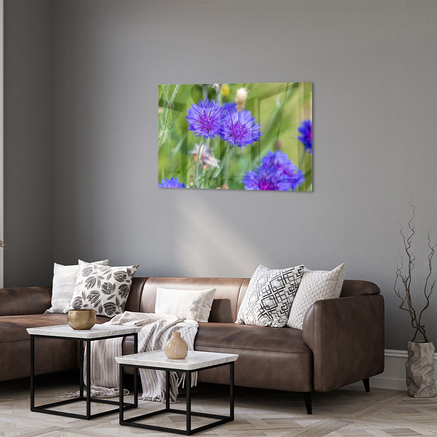 Glasbild mit violetten Blumen für moderne Einrichtungen – Glasbild aus Sicherheitsglas, Größe 50x50_rond