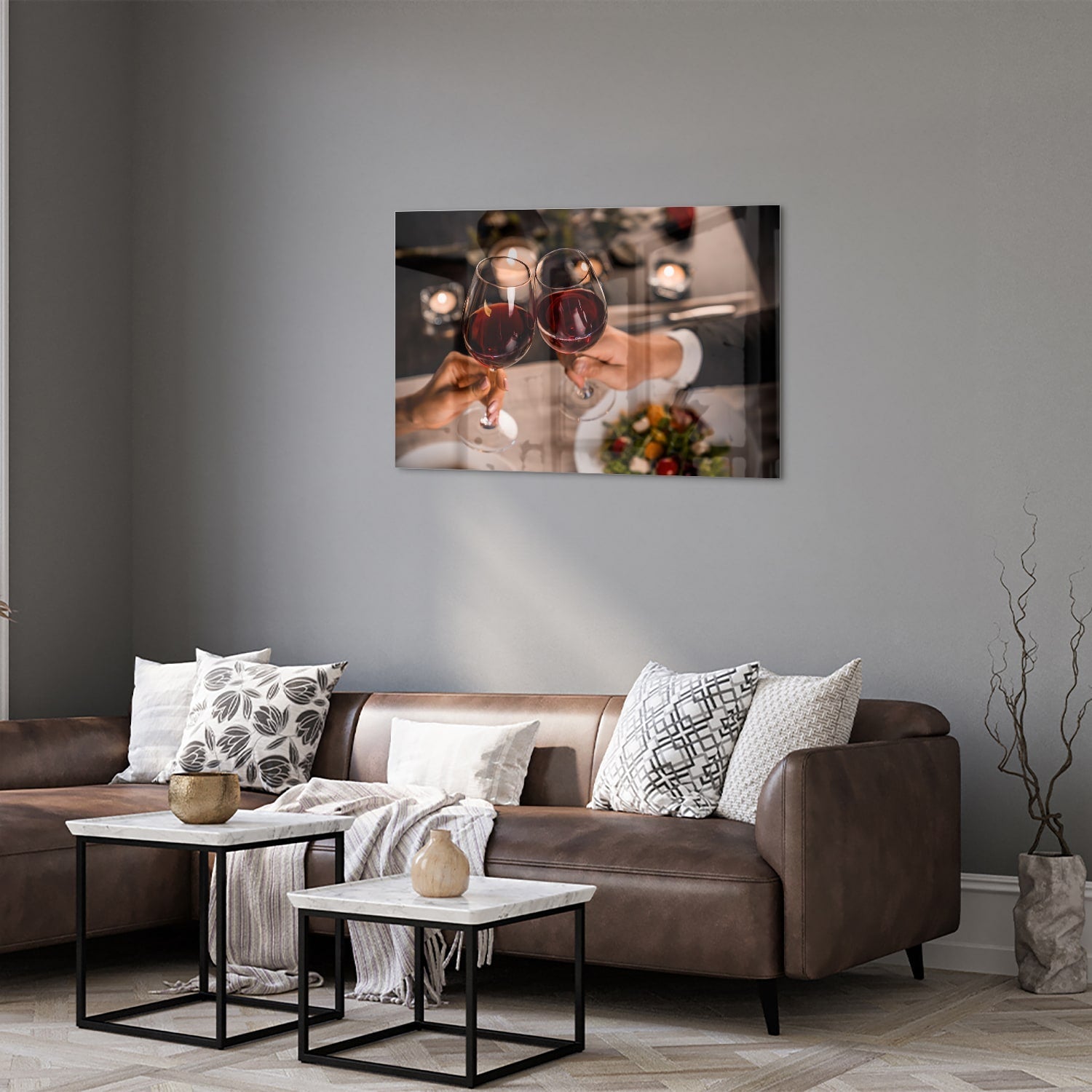 Glasbild – Prost mit einem Glas Rotwein – Glasbild aus Sicherheitsglas, Größe 50x50_rond