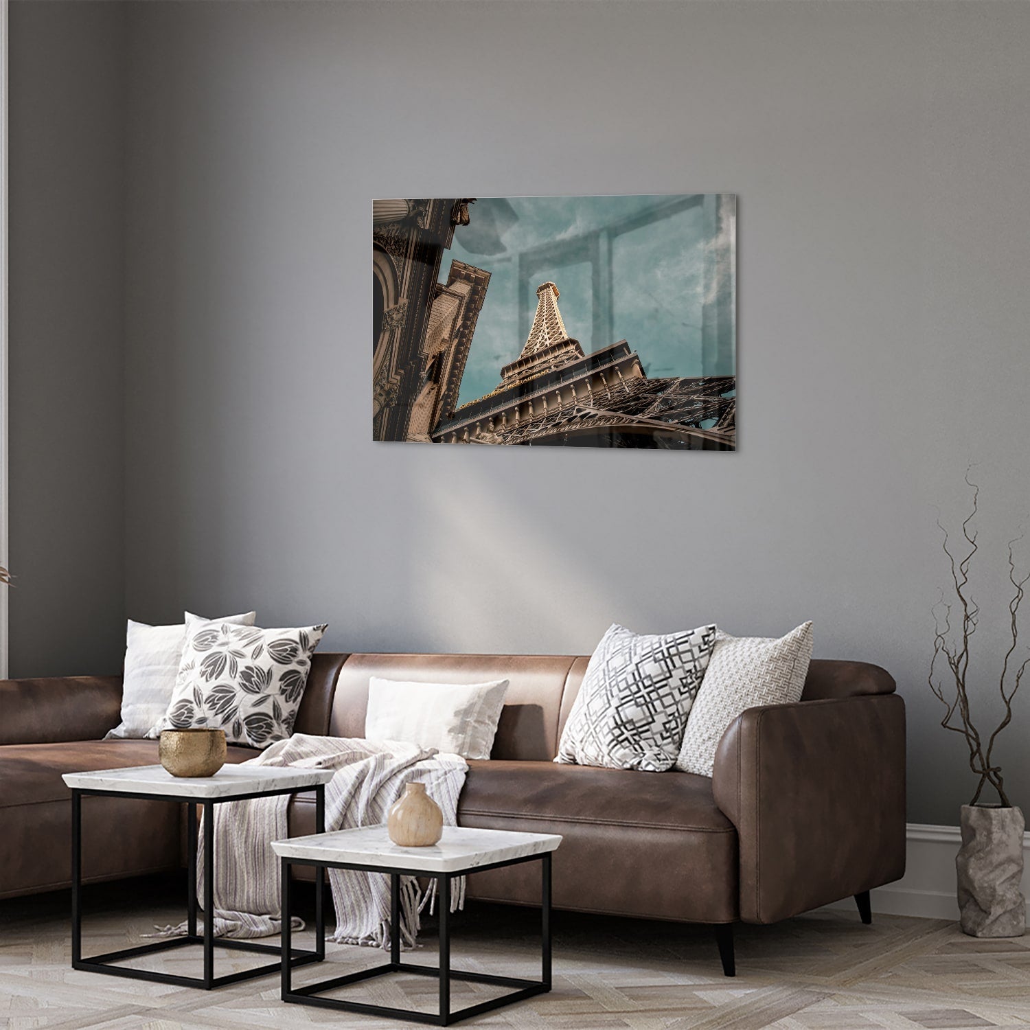 Glasbild mit dem Eiffelturm in luxuriöser Optik – Glasbild aus Sicherheitsglas, Größe 50x50_rond