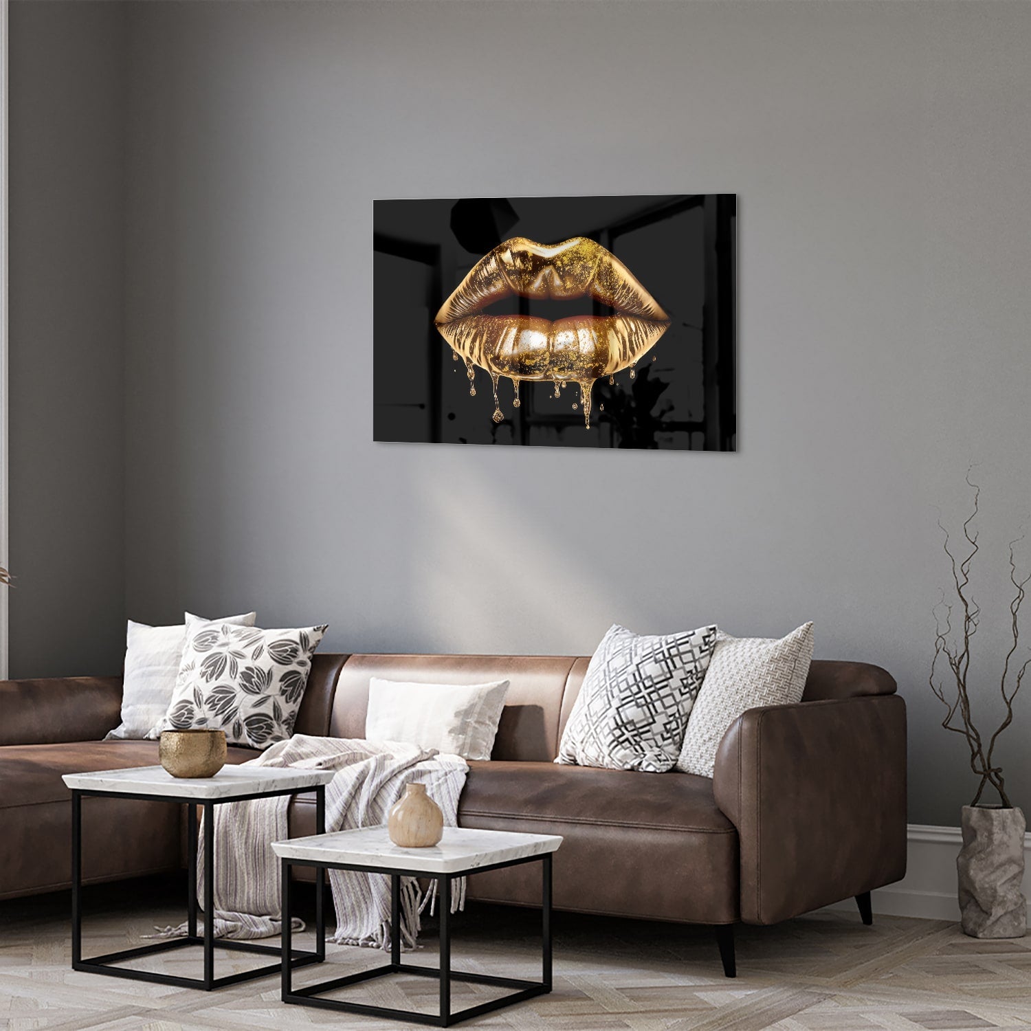 Glasbild mit goldenen Lippen – Wanddekoration für elegante Innenräume – Glasbild aus Sicherheitsglas, Größe 50x50_rond