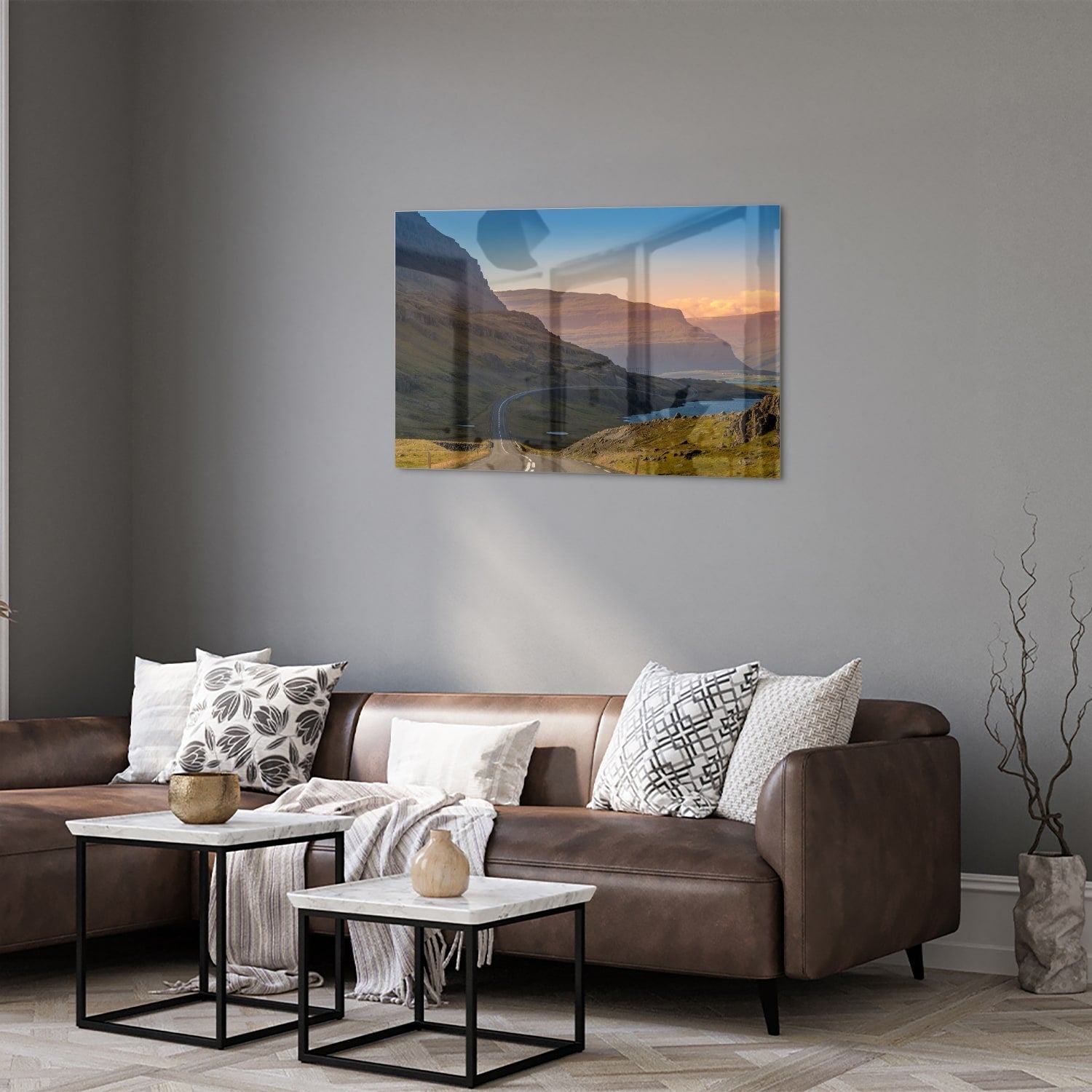 Atemberaubendes Glasbild mit Bergen und Fluss – Glasbild aus Sicherheitsglas, Größe 50x50_rond