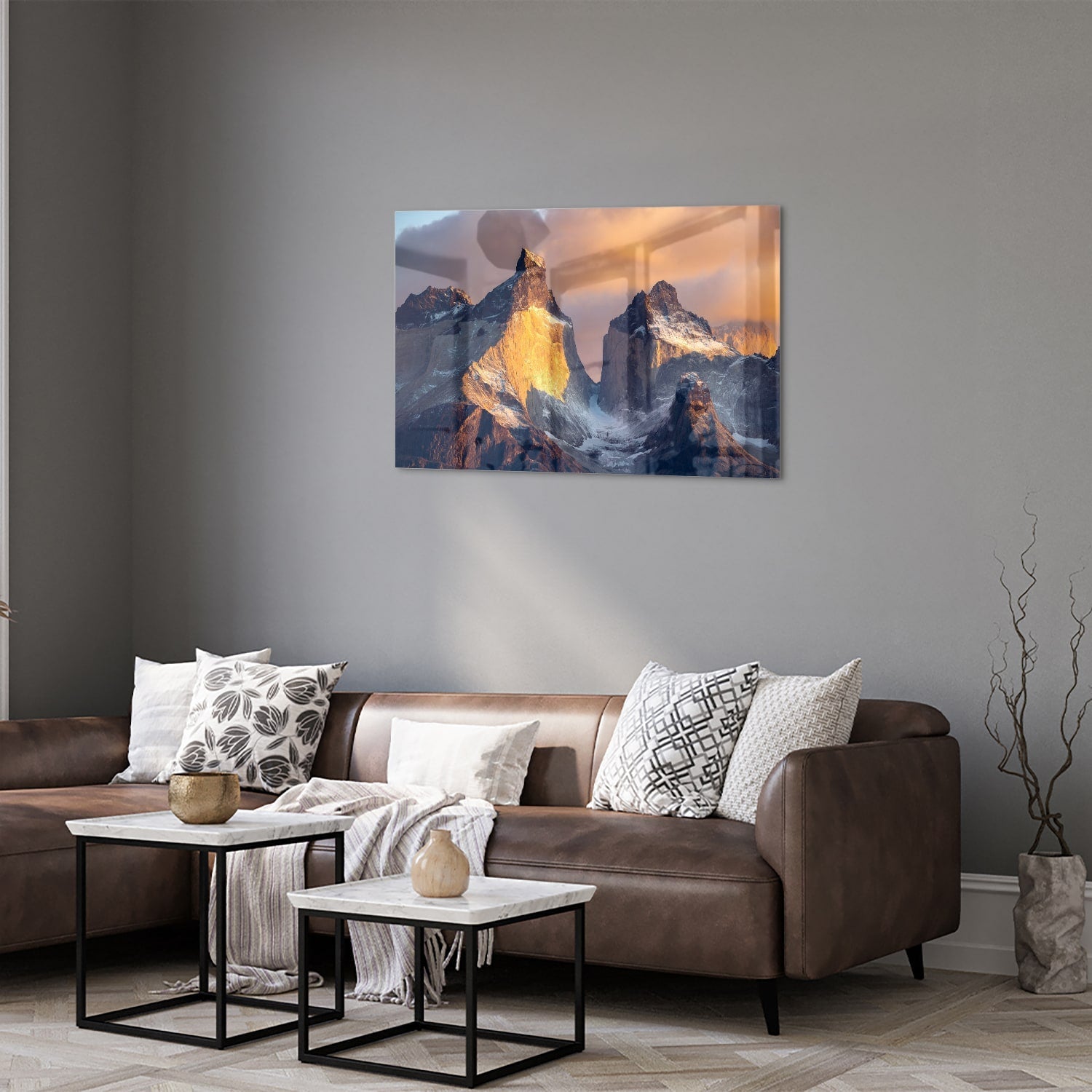Glasbild mit majestätischen Bergen – Glasbild aus Sicherheitsglas, Größe 50x50_rond