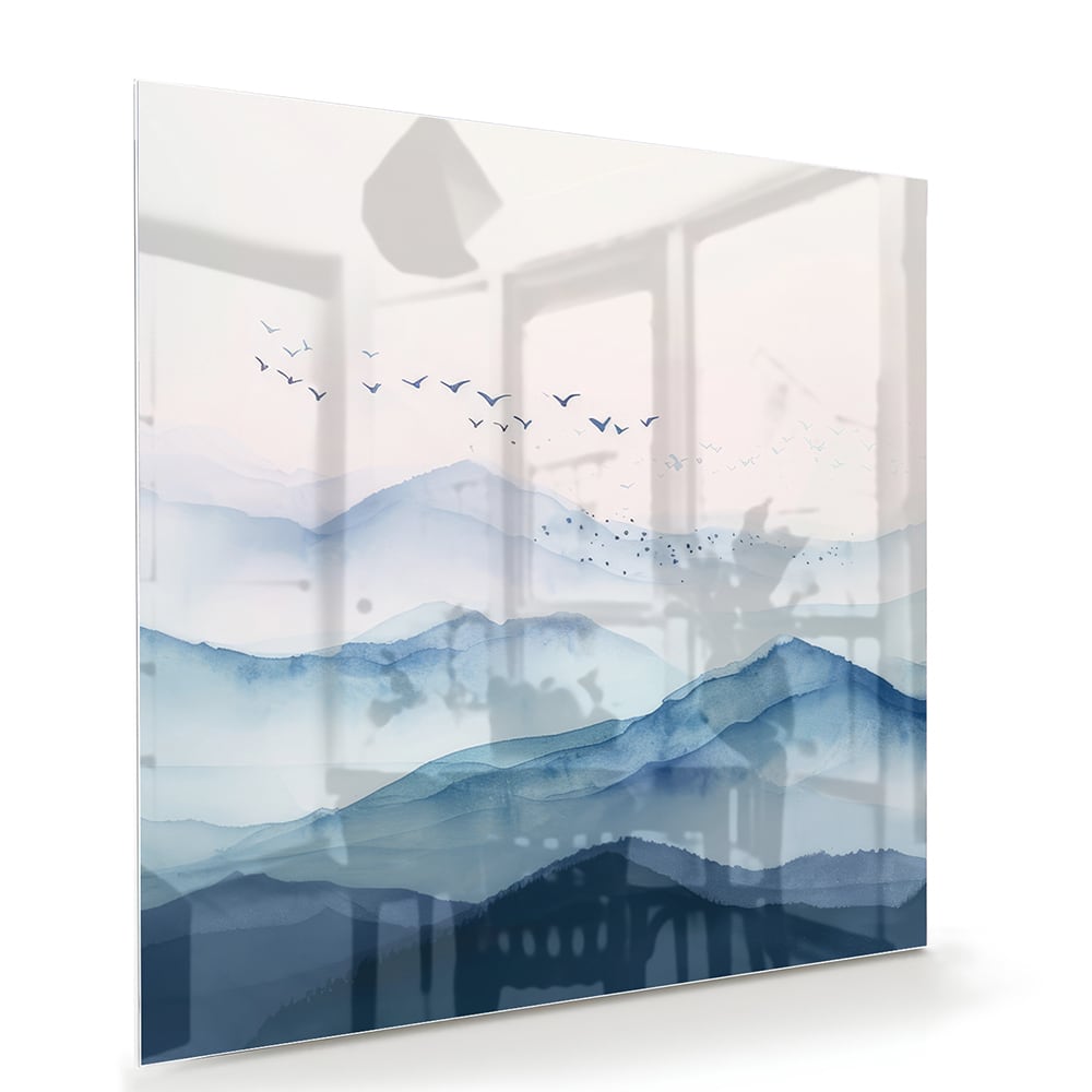 Ruhiges Glasbild mit blauen Bergen – Glasbild aus Sicherheitsglas, Größe 100x70