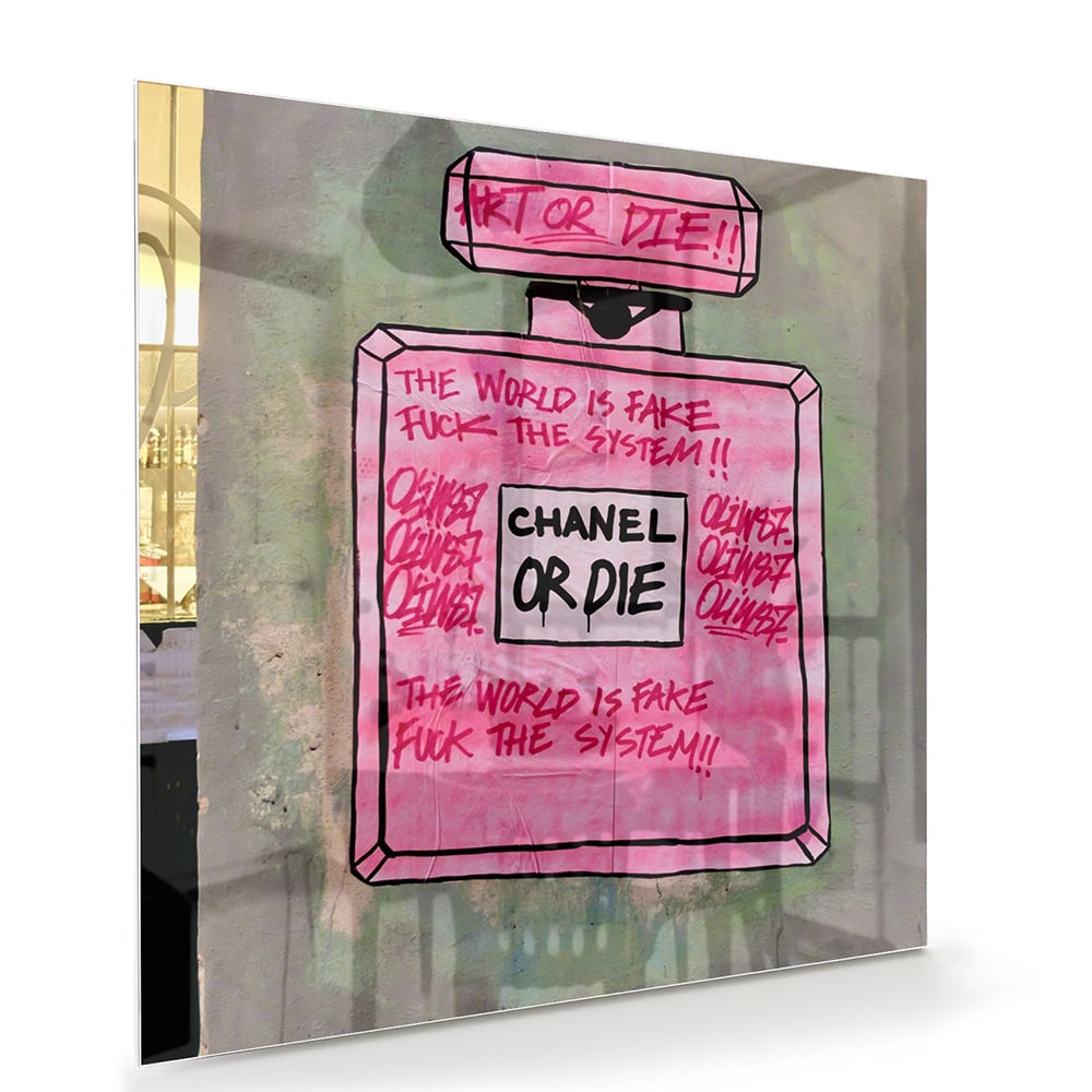 Stilvolles Glasbild: 'Chanel or Die' – Glasbild aus Sicherheitsglas, Größe 100x70