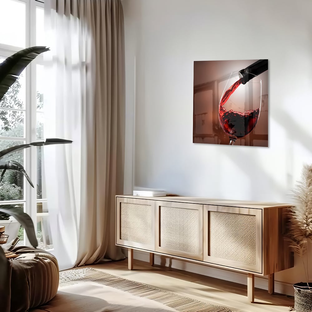Glasbild mit Rotwein in einem stilvollen Raum – Glasbild aus Sicherheitsglas, Größe 120x60