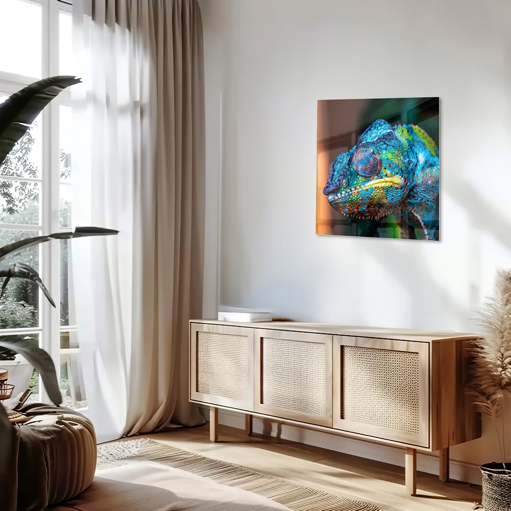 Farbenfrohes Chamäleon-Glasbild für Ihr Interieur – Glasbild aus Sicherheitsglas, Größe 120x60