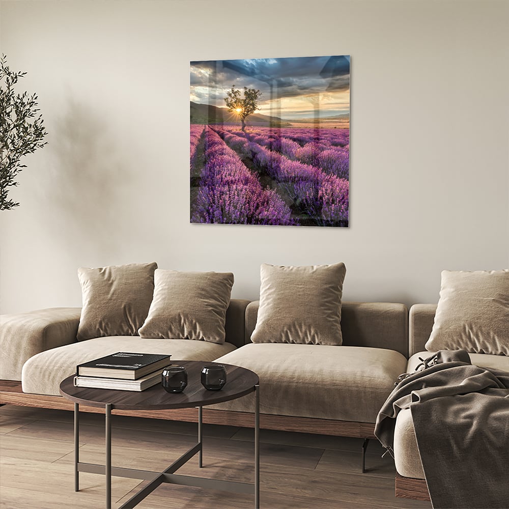 Glasbild mit violetten Lavendelfeldern bei Sonnenuntergang – Glasbild aus Sicherheitsglas, Größe 90x90_rond