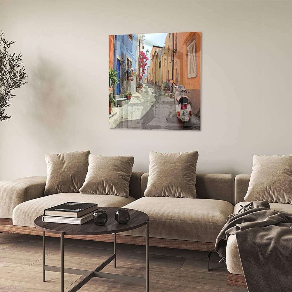 Buntes Glasbild mit Vespa auf einer Straße – Glasbild aus Sicherheitsglas, Größe 90x90_rond