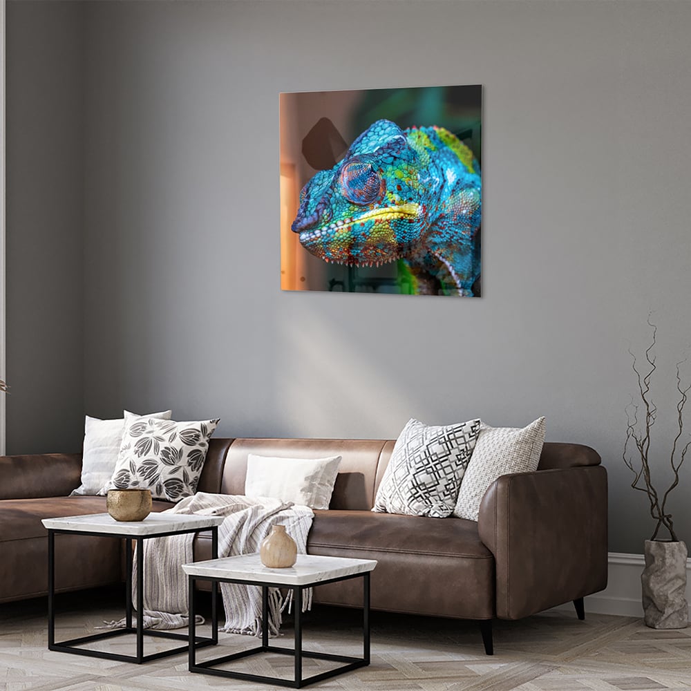 Farbenfrohes Chamäleon-Glasbild für Ihr Interieur – Glasbild aus Sicherheitsglas, Größe 120x80