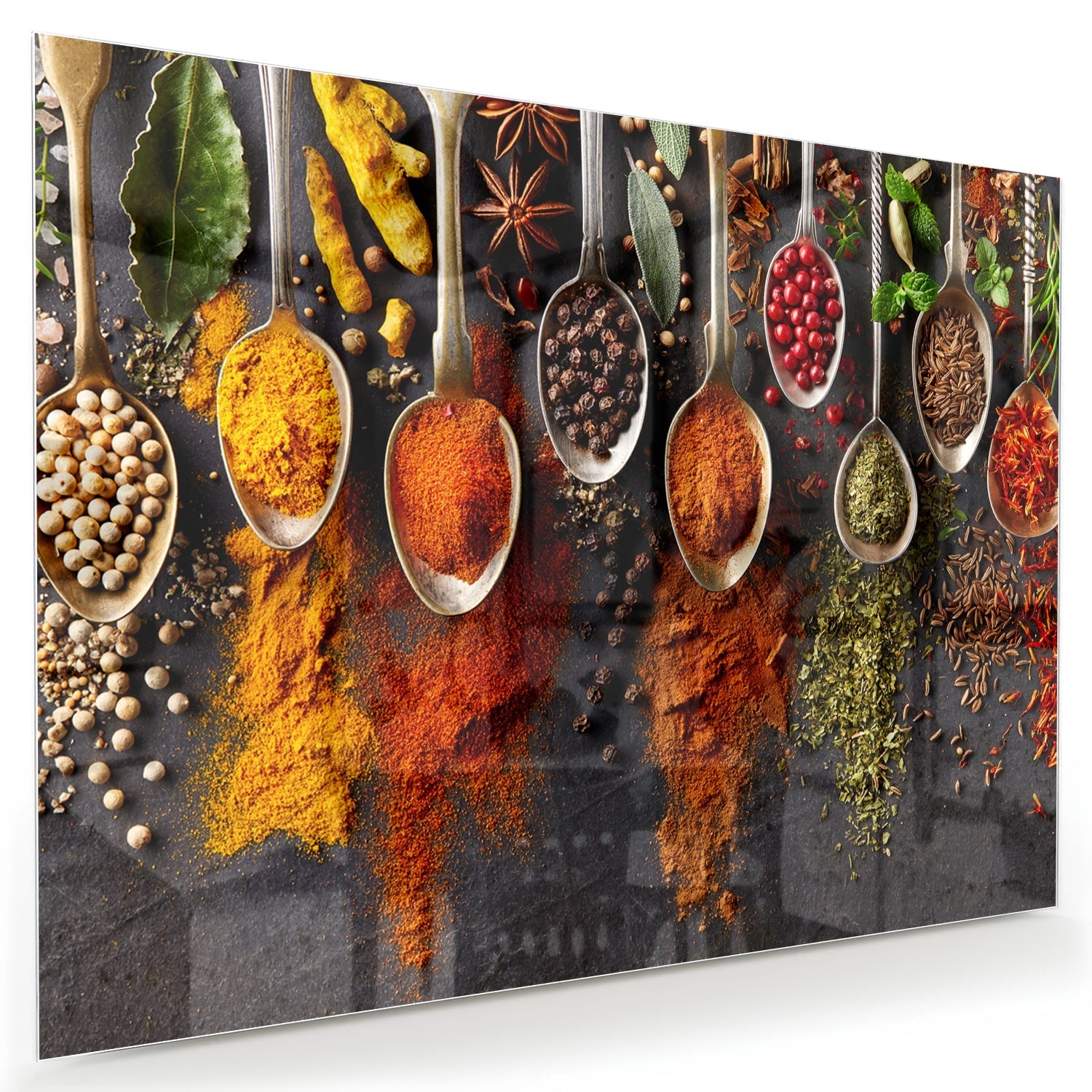 Farbenfrohes Glasbild mit Kräutern und Gewürzen