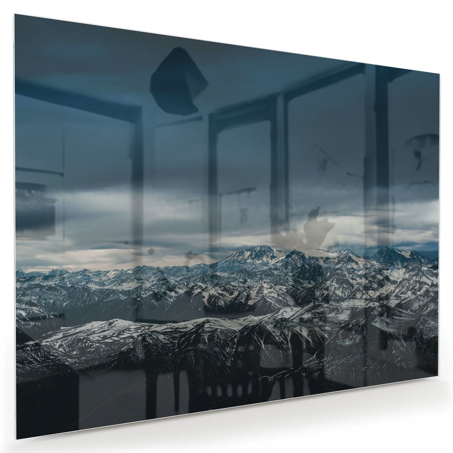 Glasbild mit majestätischer Berglandschaft