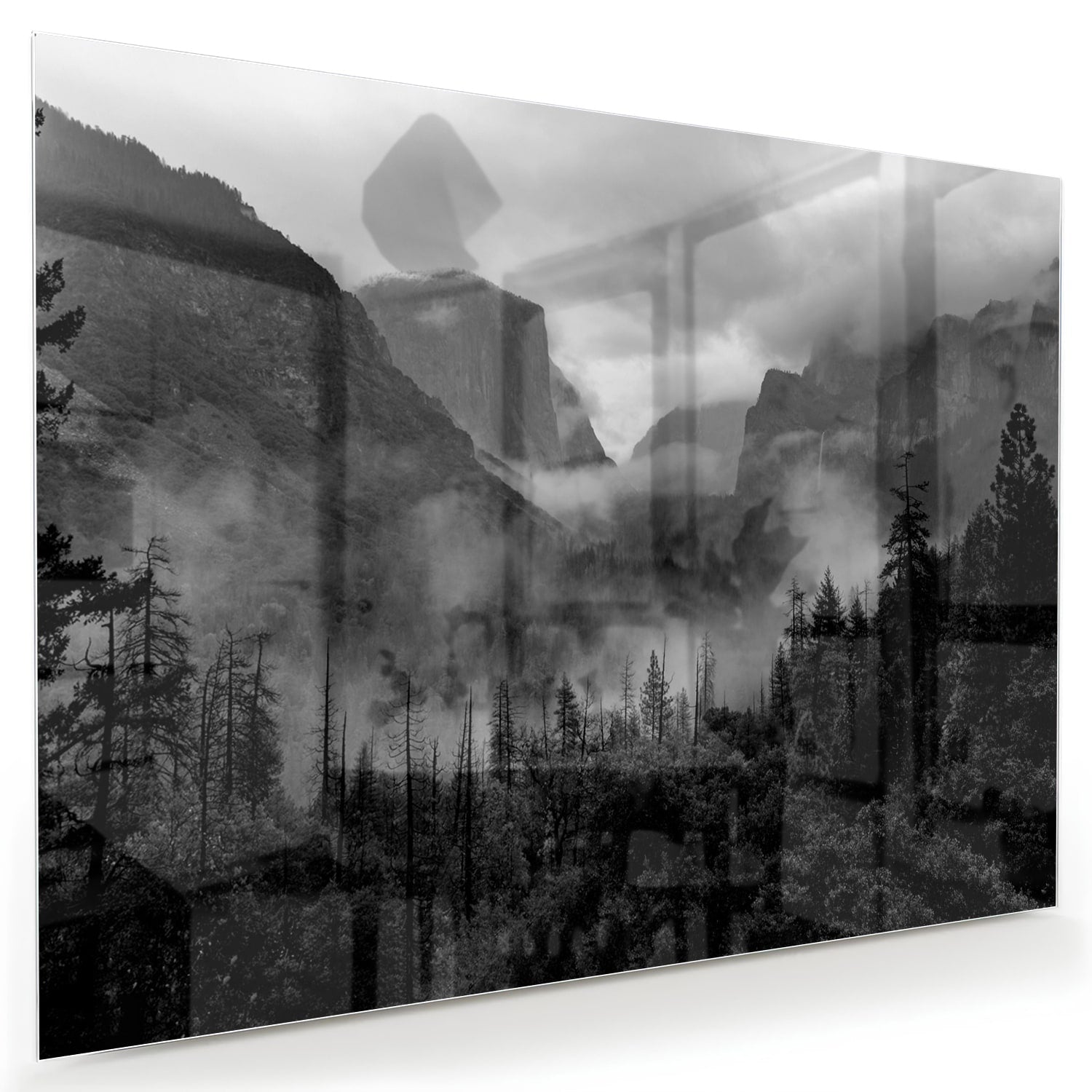 Schwarz-Weiß-Glasbild mit Berglandschaft
