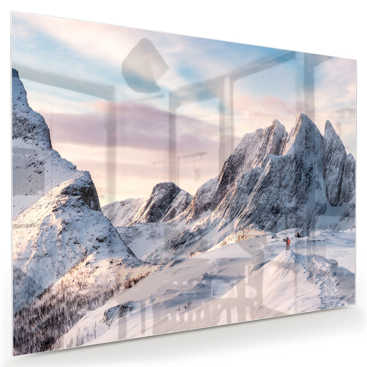 Atemberaubendes Glasbild mit verschneiten Bergen