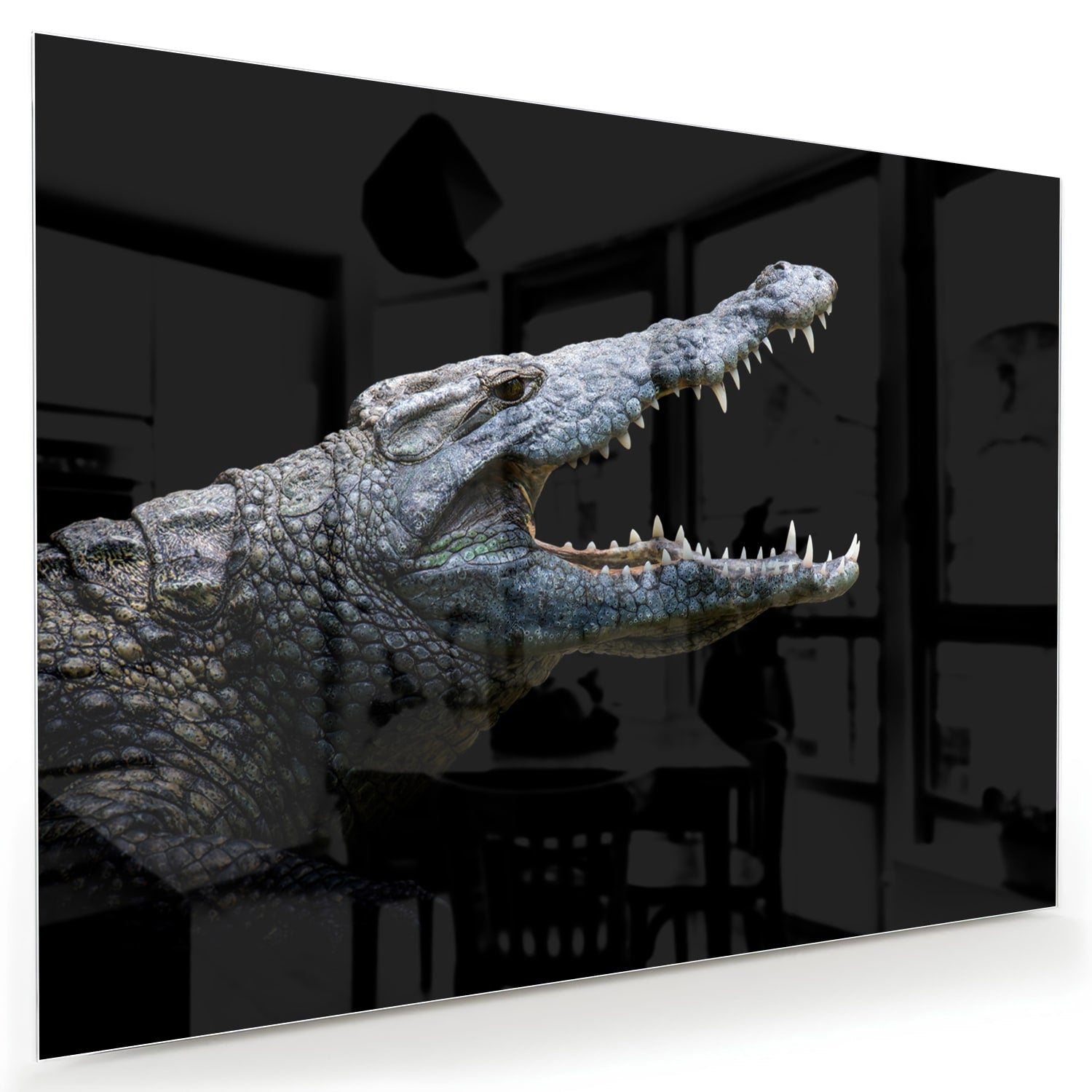 Beeindruckendes Glasbild mit einem Krokodil
