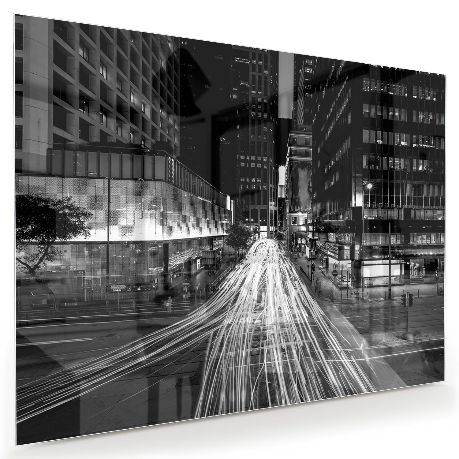 Schwarz-Weiß-Glasbild mit Stadtlichtern