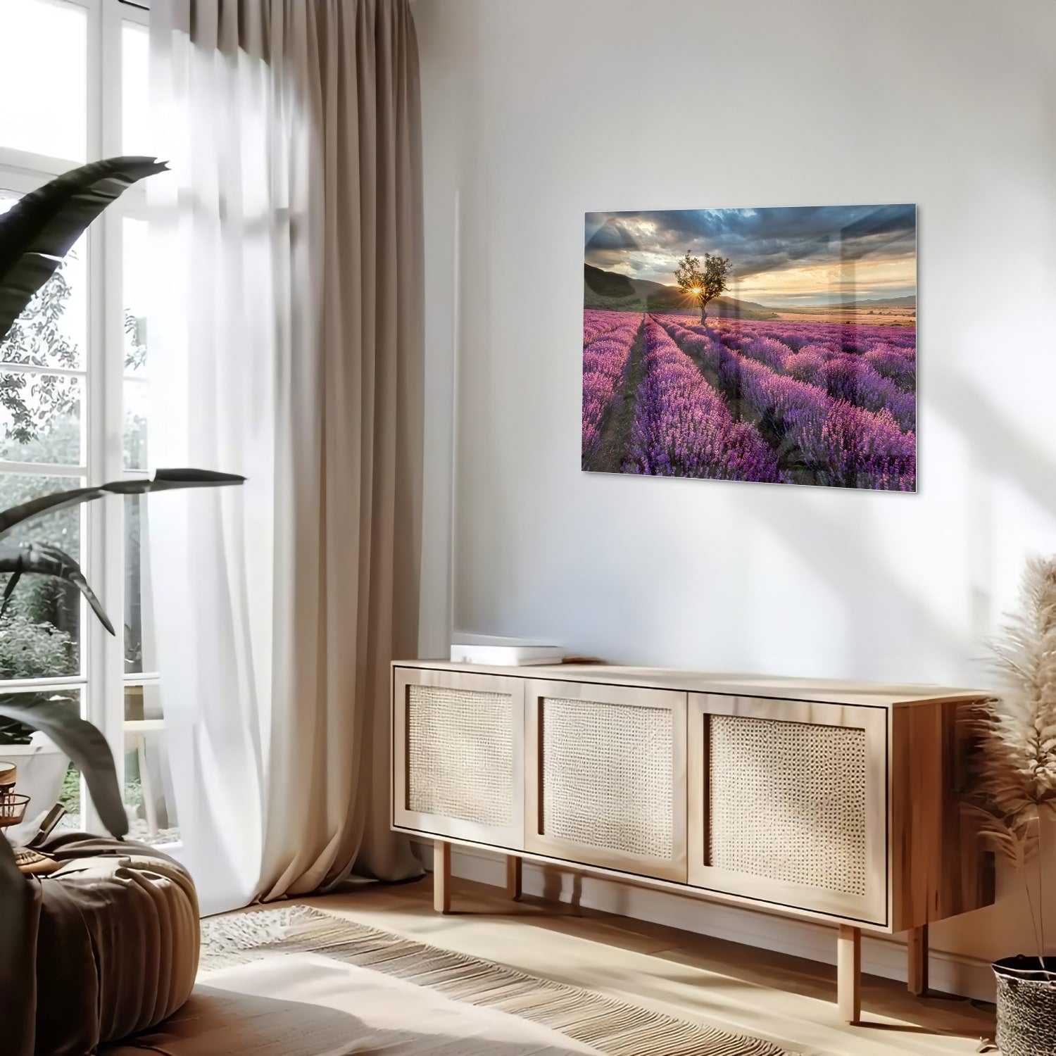 Glasbild mit violetten Lavendelfeldern bei Sonnenuntergang