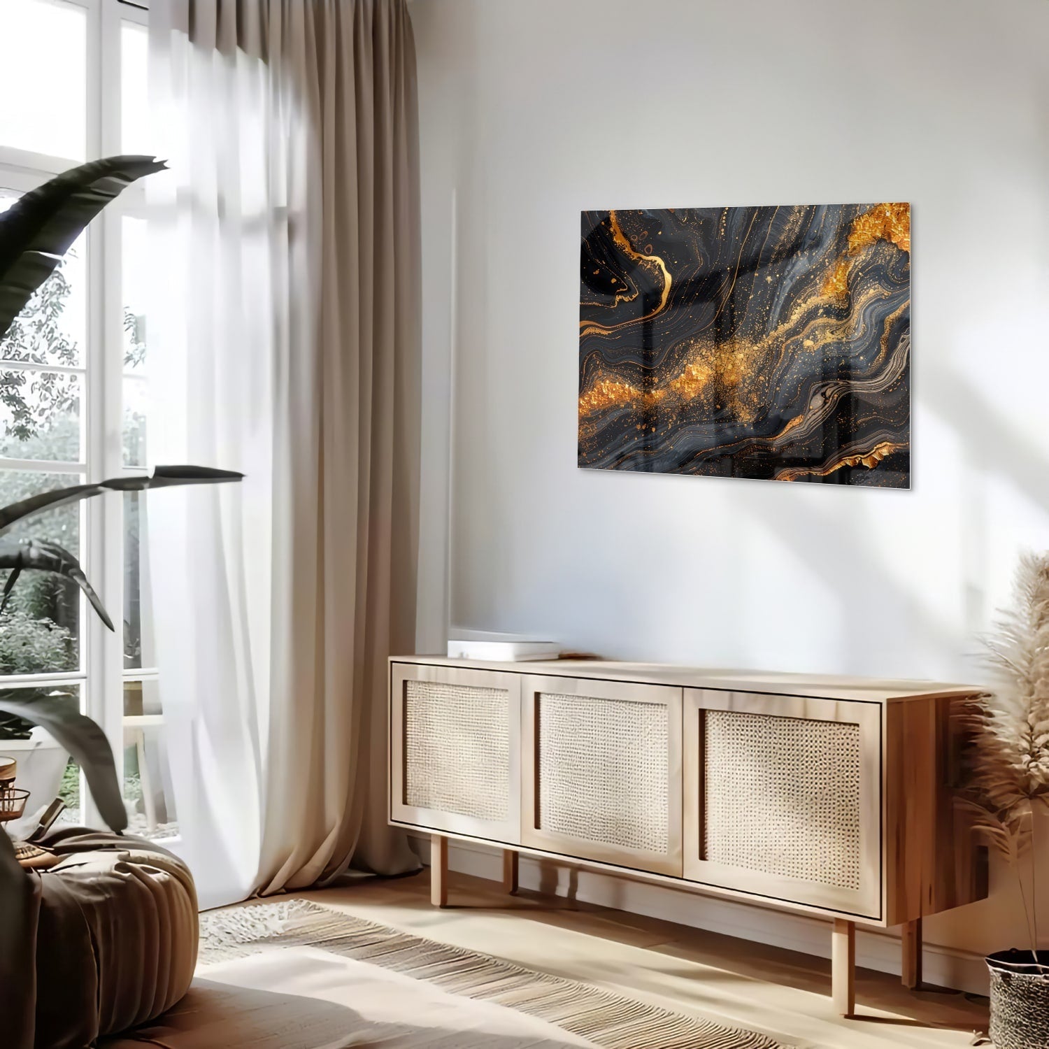 Glasbild mit goldener und schwarzer Marmoroptik
