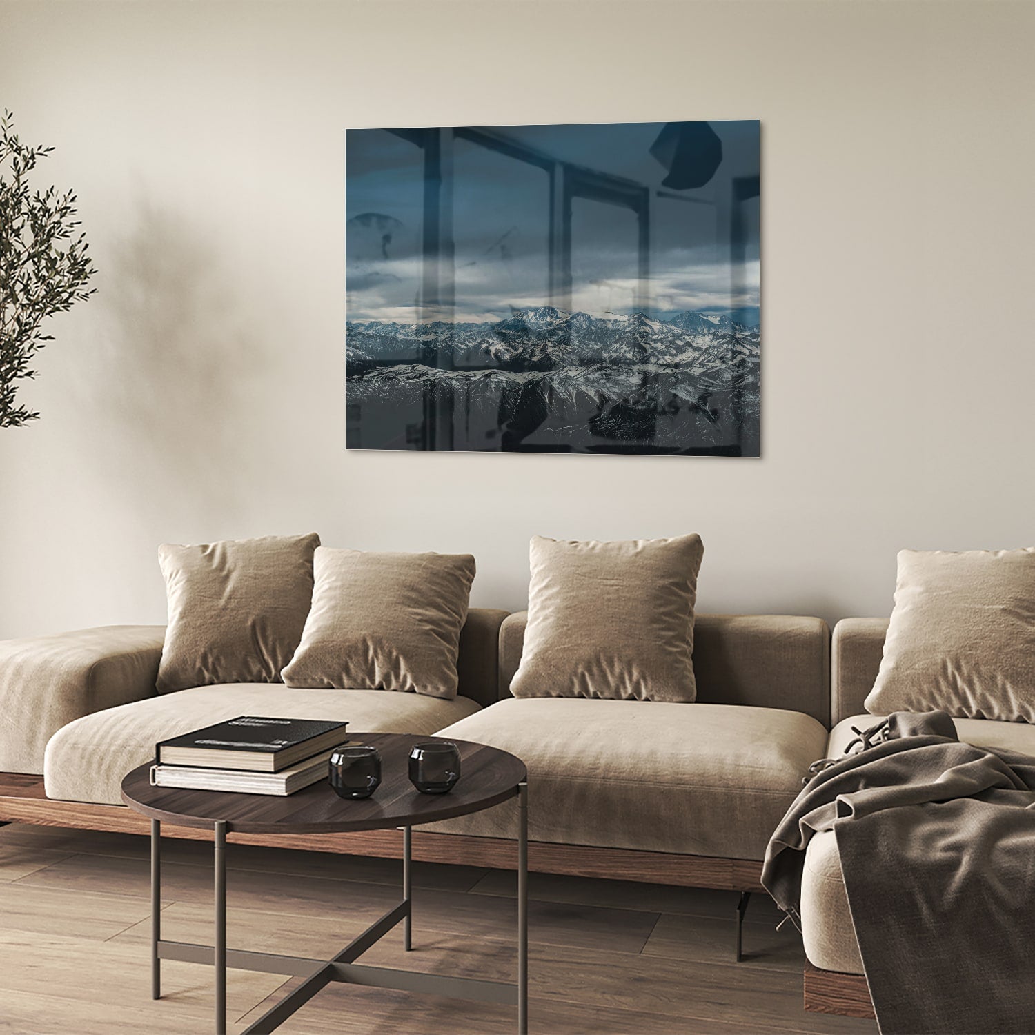 Glasbild mit majestätischer Berglandschaft