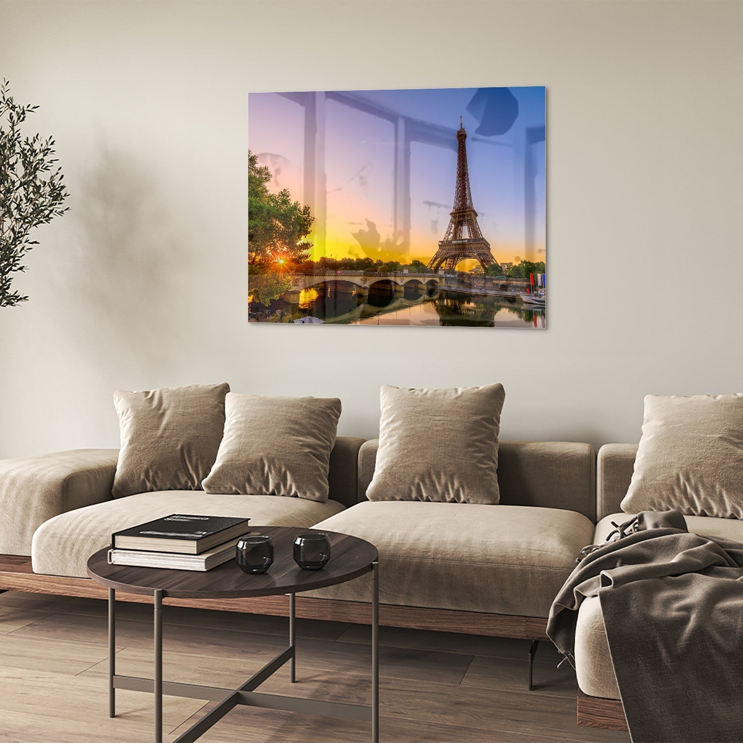 Glasbild mit dem Eiffelturm bei Sonnenuntergang